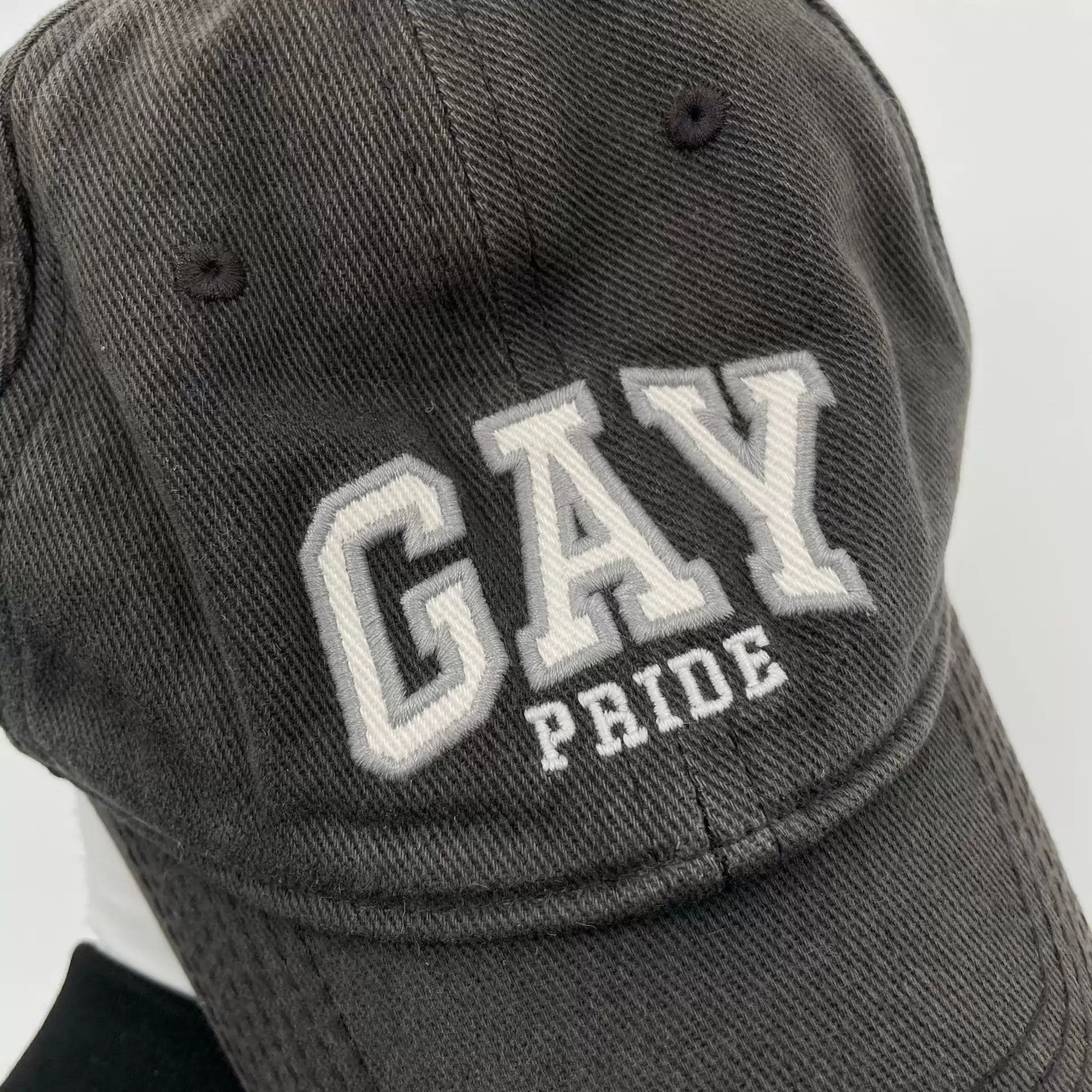 Balenciaga Balenciaga L Hat Size ONE SIZE - 2 Thumbnail