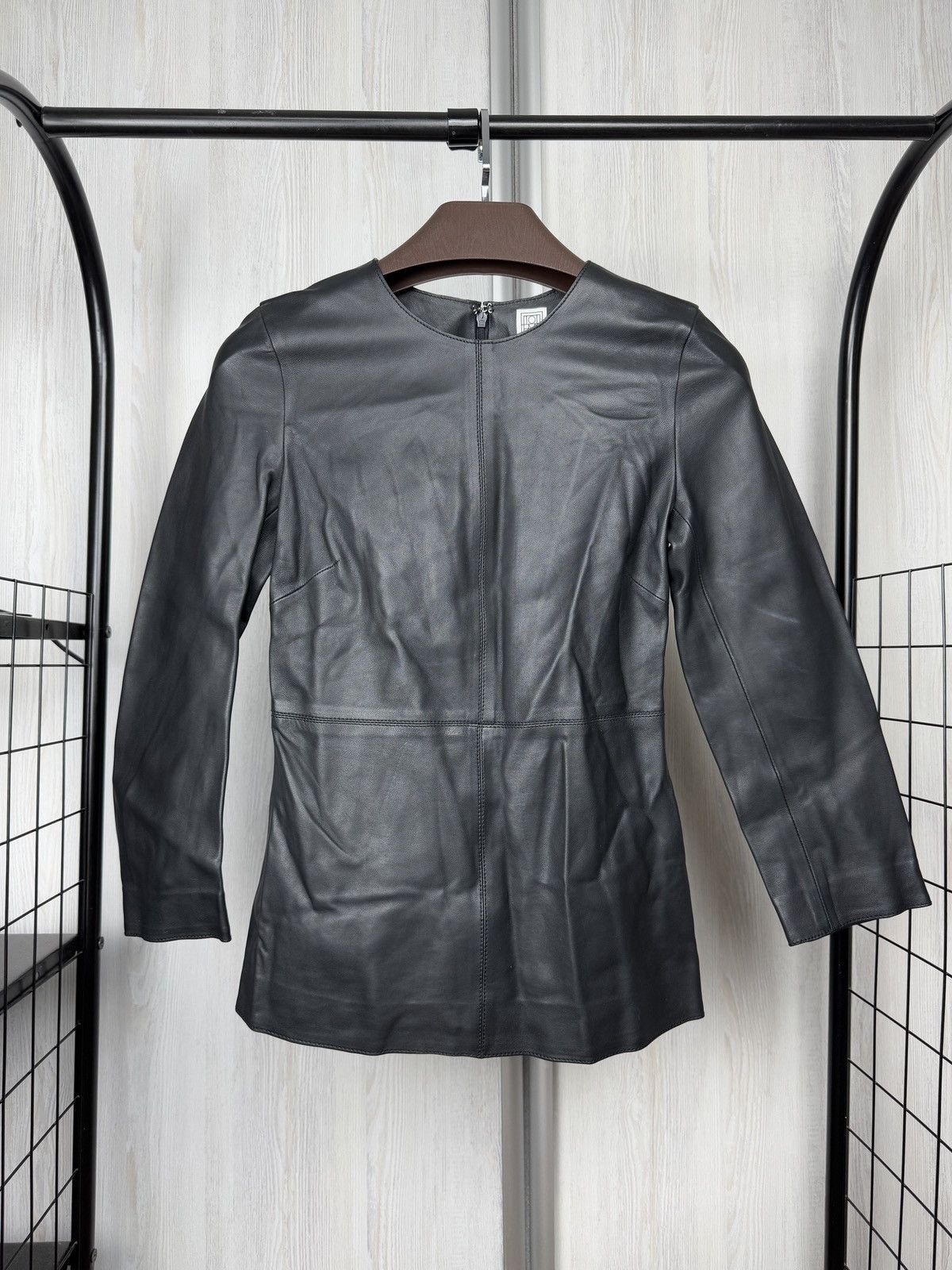 Toteme Toteme Paneled Leather Long-Sleeved Top Size XXS / US 00 / IT 34 - 1 Thumbnail