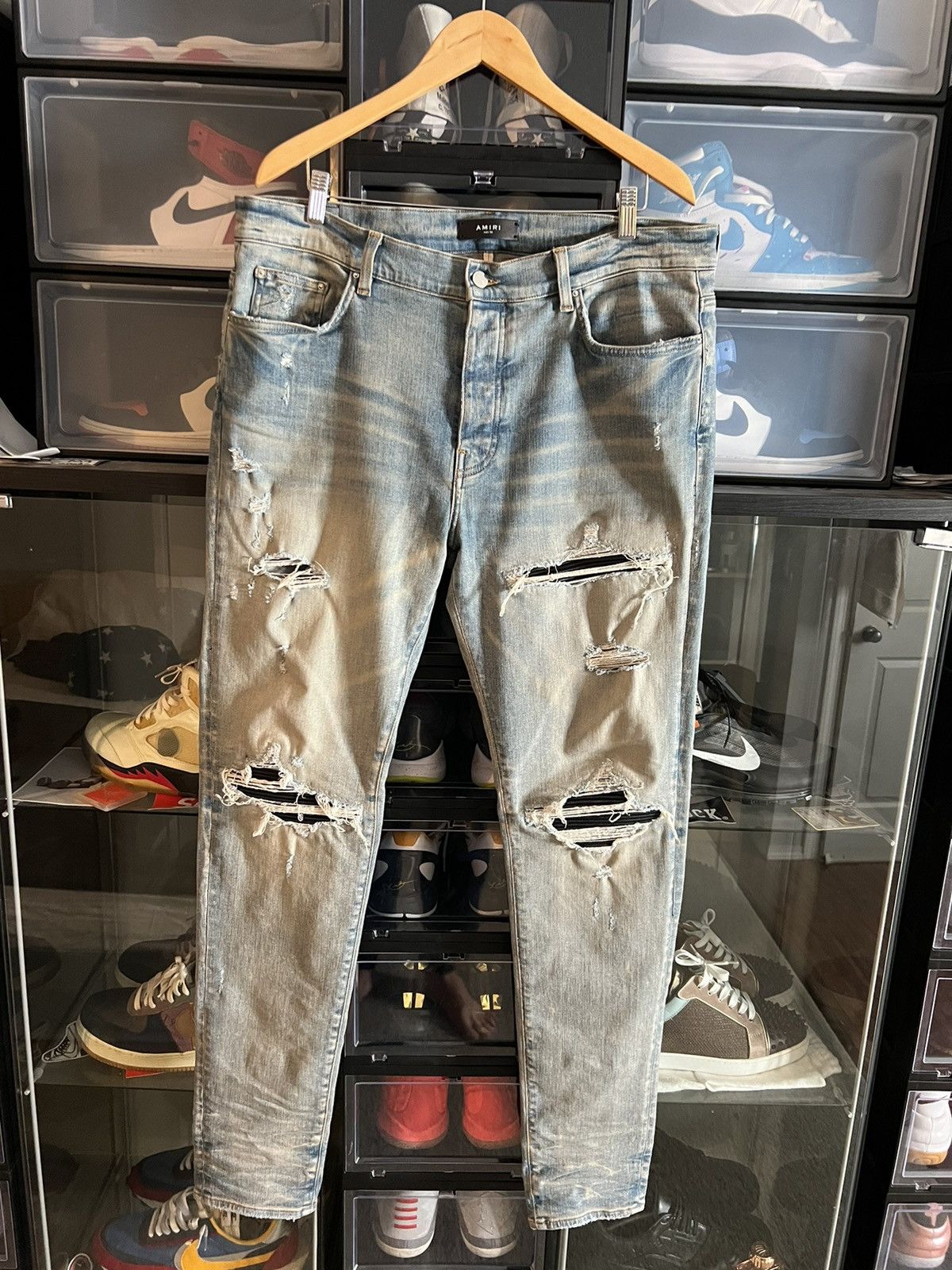 完売品amiri ブラック ブークレ パッチ ジーンズ 完売品amiri ブラック ブークレ パッチ ジーンズ メンズ