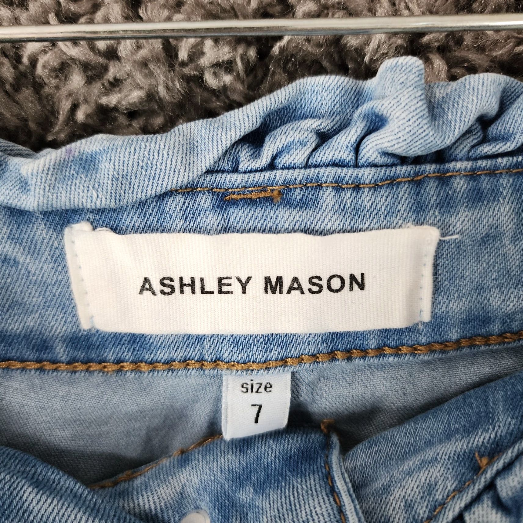 Vintage Ashley Mason Jeans Women's Light Wash Belted Ankle Blue Size 7 Size 28" / US 6 / IT 42 - 3 Thumbnail