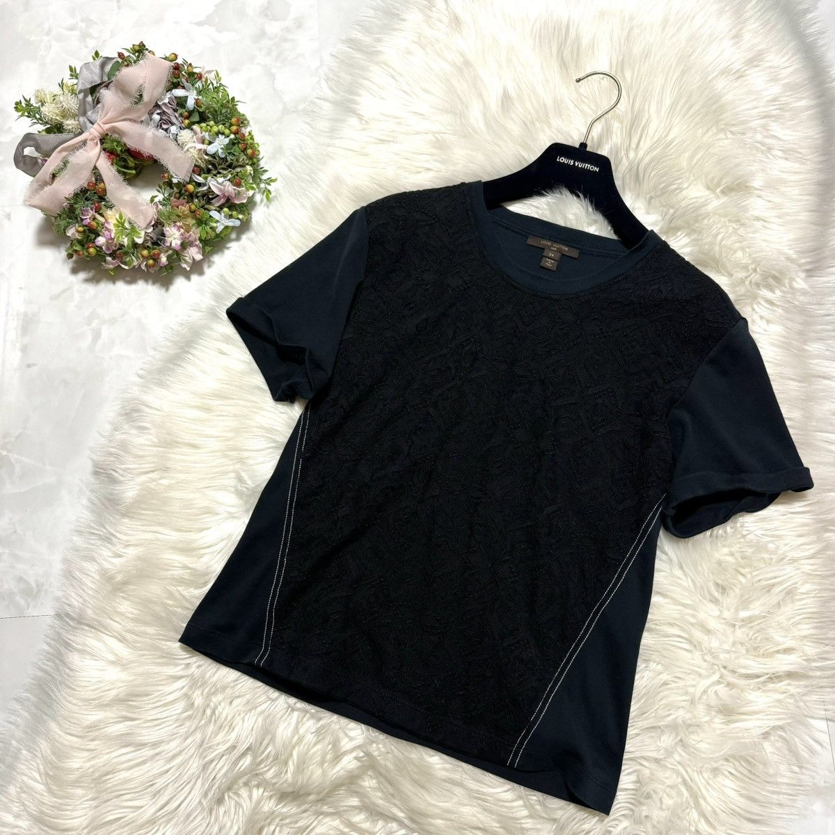 Louis Vuitton floral lace rolled sleeve T-shirt top 34