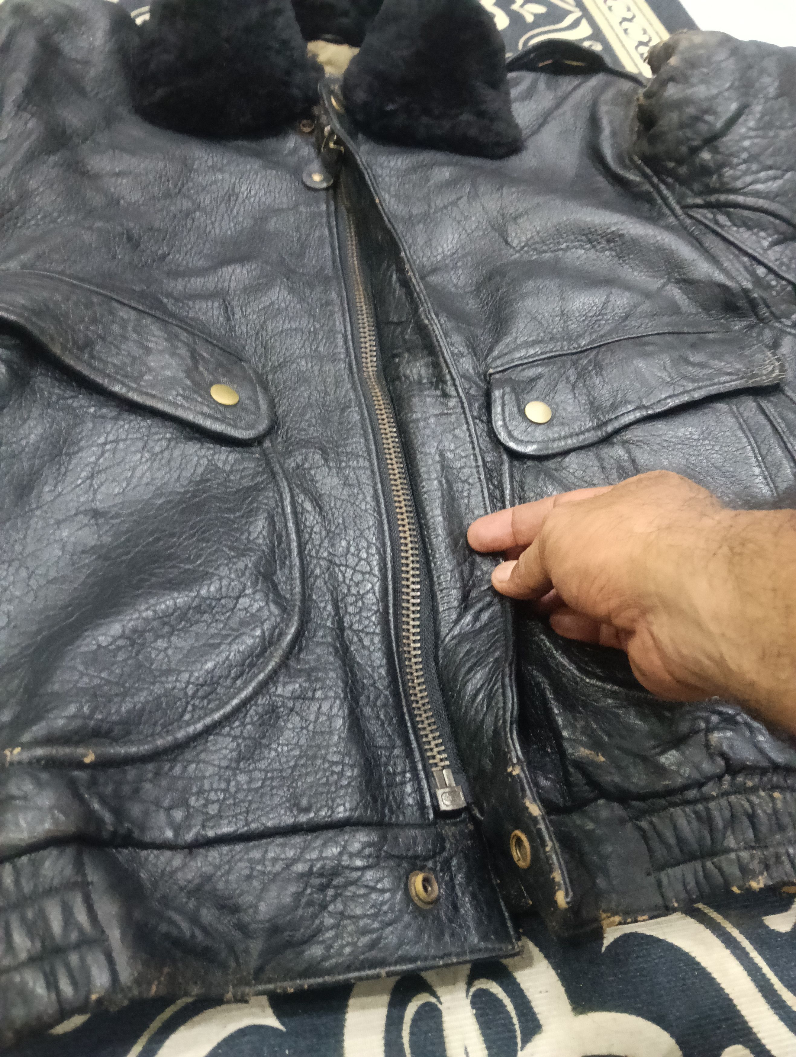 Avirex Vintage Repro Flight Jacket Us Army Size US XL / EU 56 / 4 - 6 Thumbnail