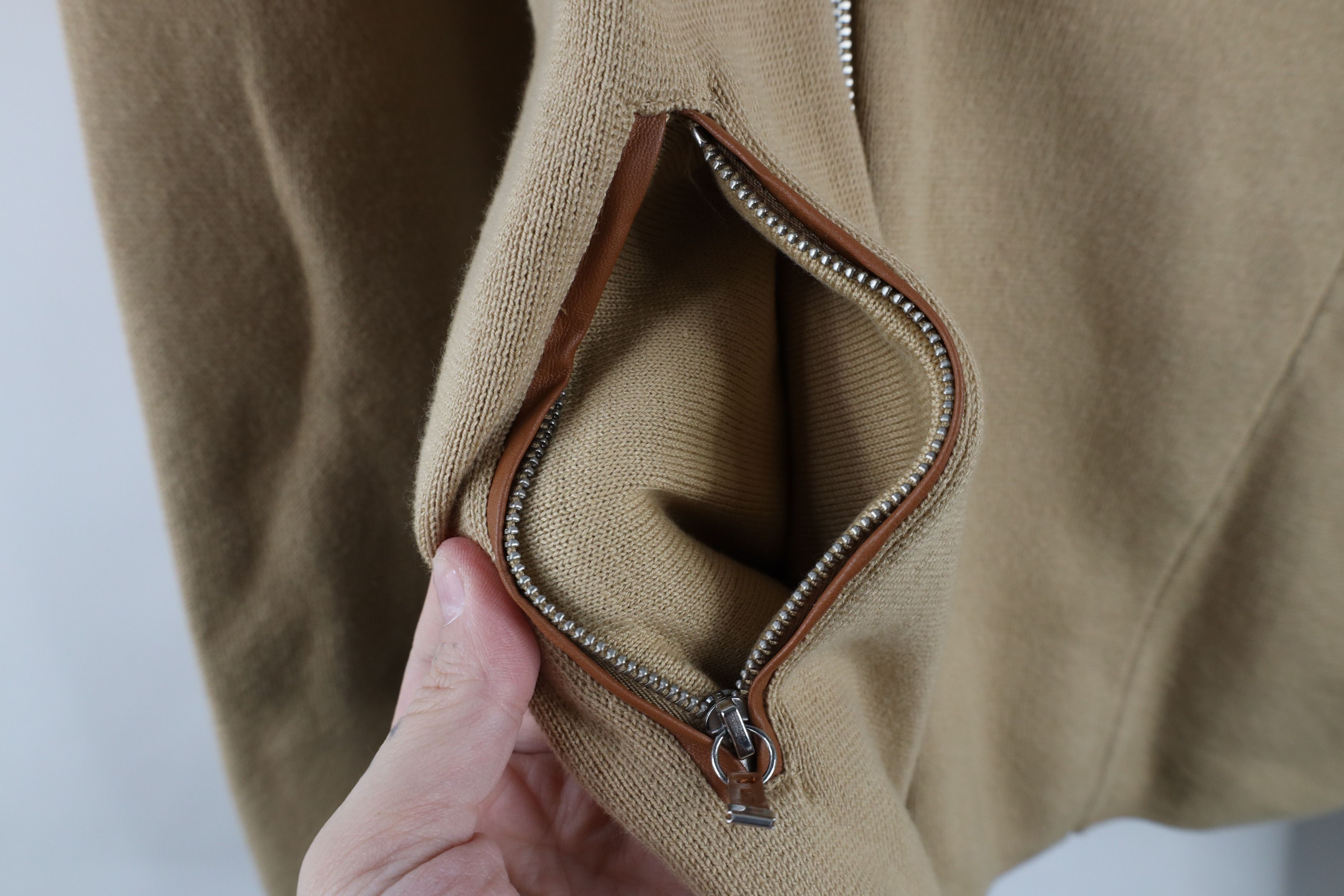 Ralph Lauren × Vintage Vintage Ralph Lauren Asymmetrical Zip Knit Sweater Beige Size XL / US 12-14 / IT 48-50 - 7 Thumbnail