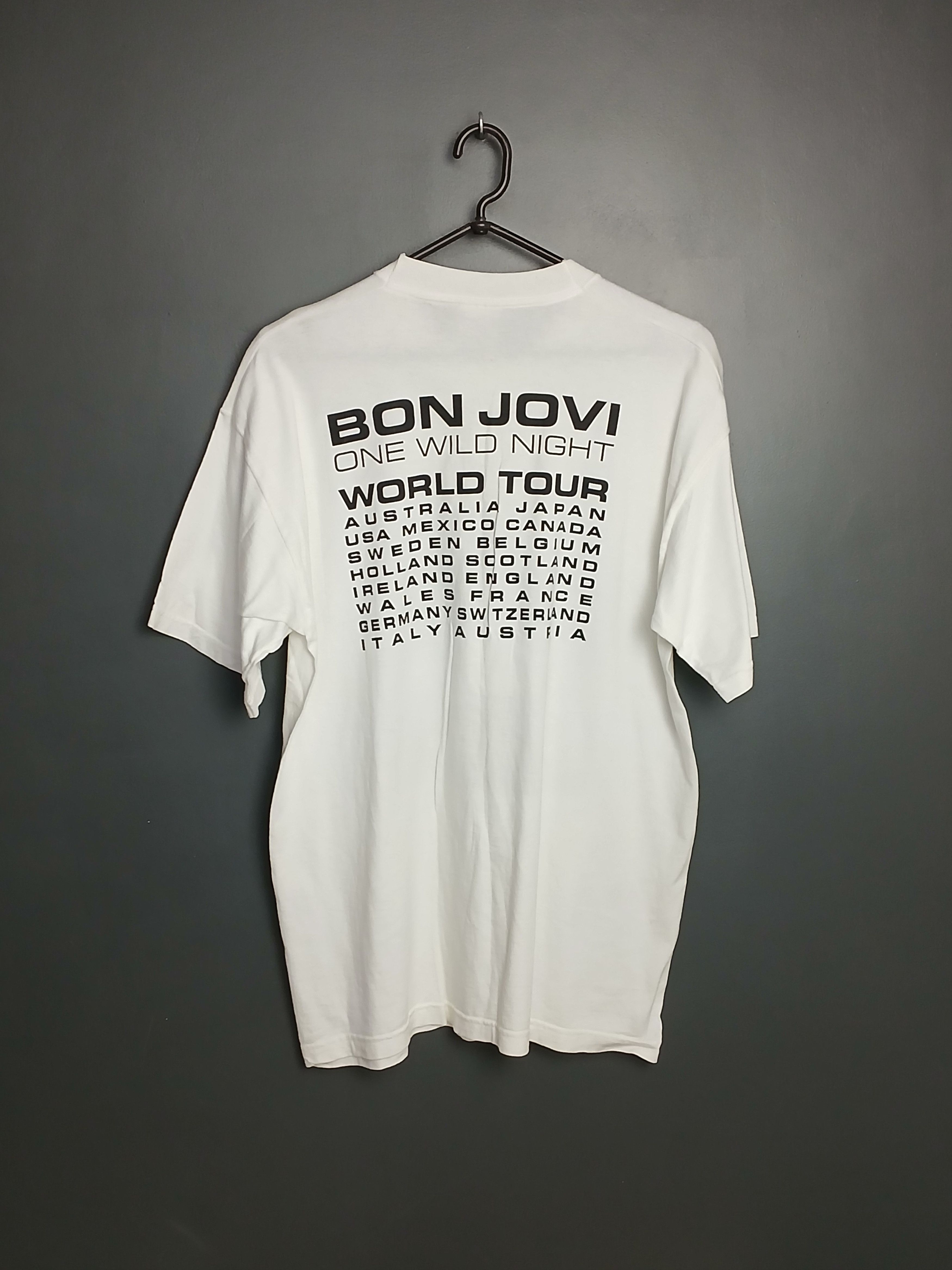 Band Tees × Bon Jovi × Vintage Vintage 2001 Bon Jovi One Wild Night World Tour T-Shirt Size US L / EU 52-54 / 3 - 2 Thumbnail