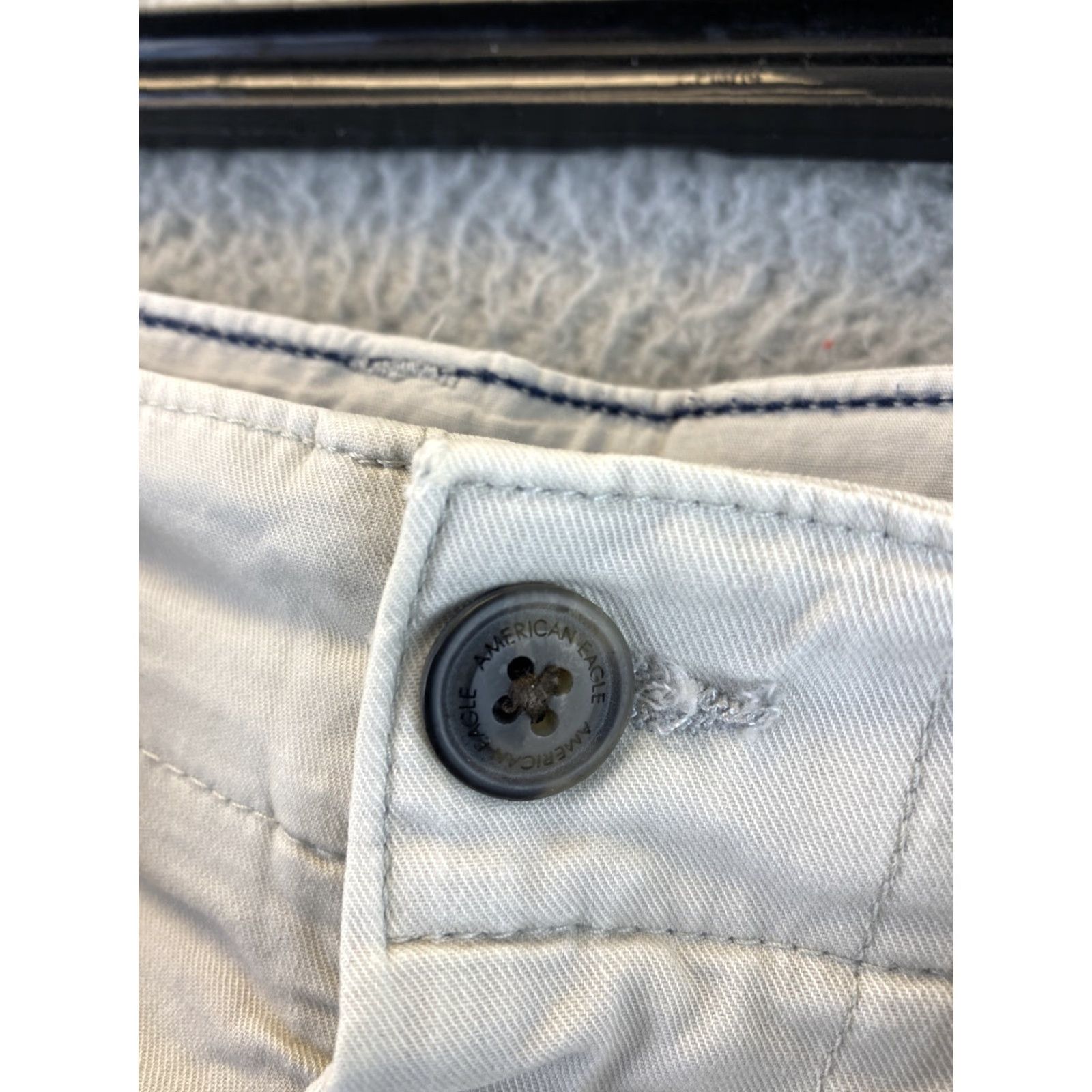 American Eagle Outfitters American Eagle Shorts Men Size 30 Chino Tan Khaki 90-16 / 30 Size US 30 / EU 46 - 3 Thumbnail