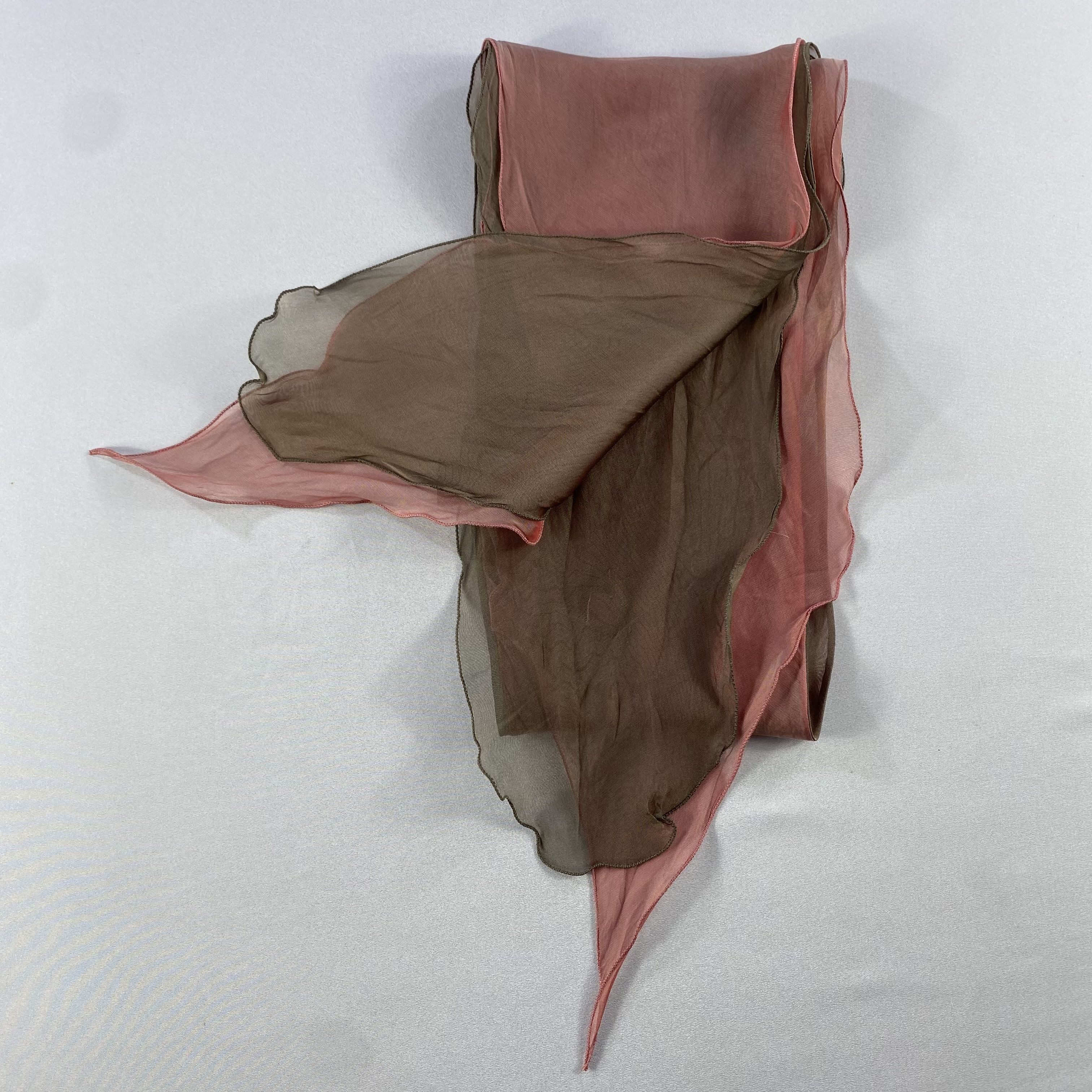 Franco Ferrari × Japanese Brand × Vintage Vintage Franco Ferrari Silk Scarf Hand Rolled SS057 Size ONE SIZE - 4 Thumbnail