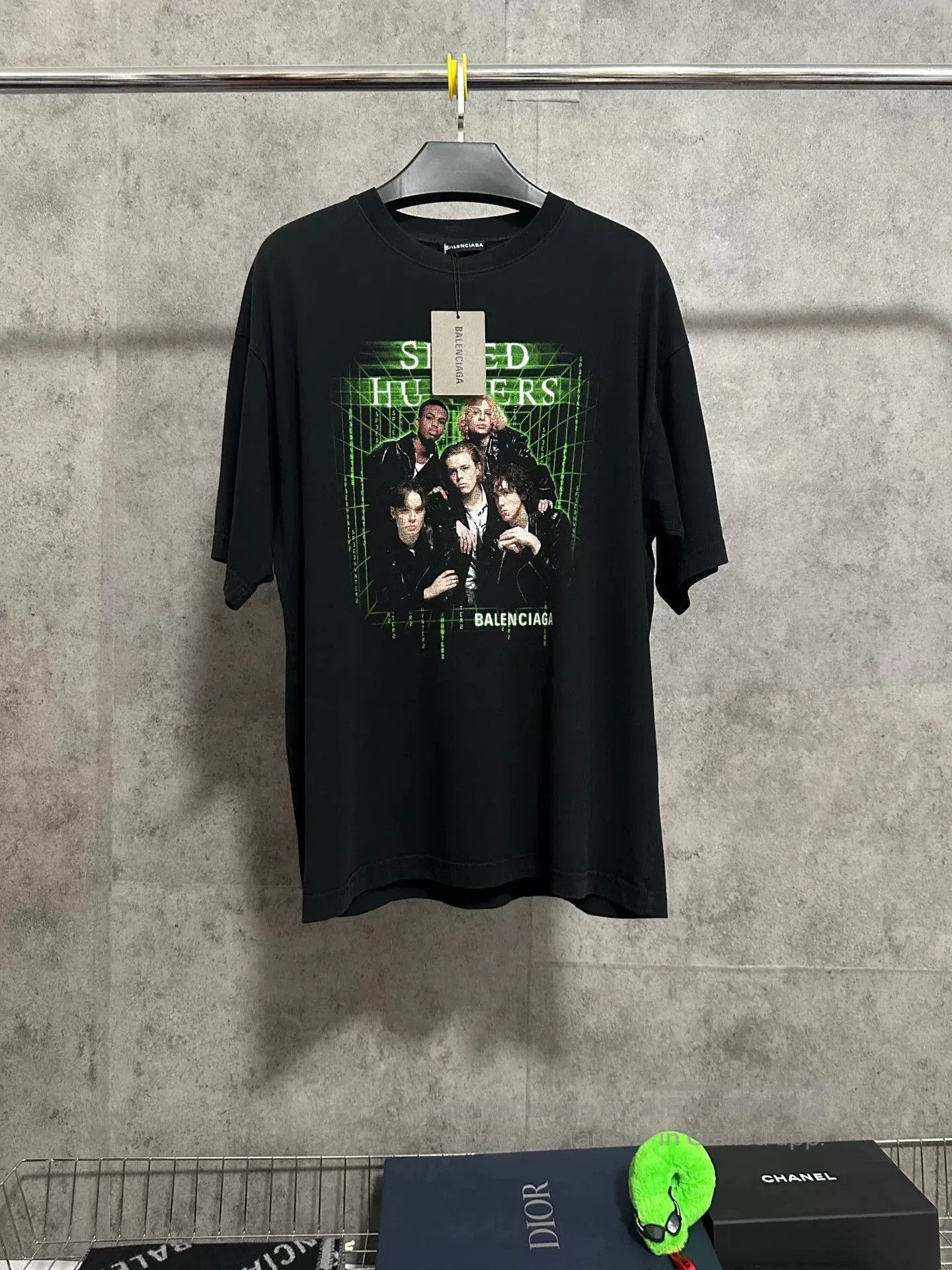 balenciaga speed hunters graphic t-shirt black.