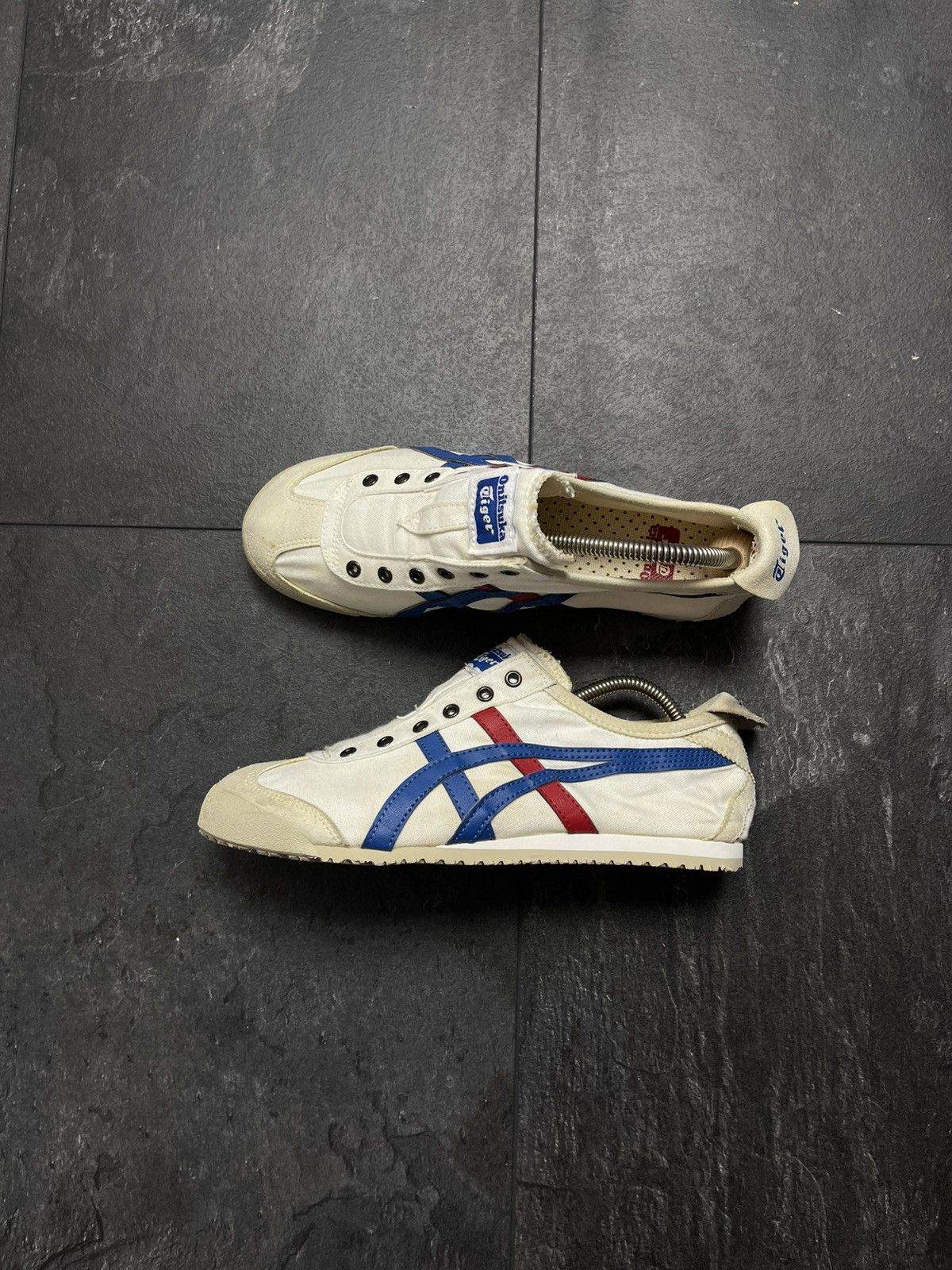 Asics × Japanese Brand × Vintage Vintage ASICS Tiger Onitsuka White Sneakers Size US 5.5 / EU 38 - 6 Thumbnail