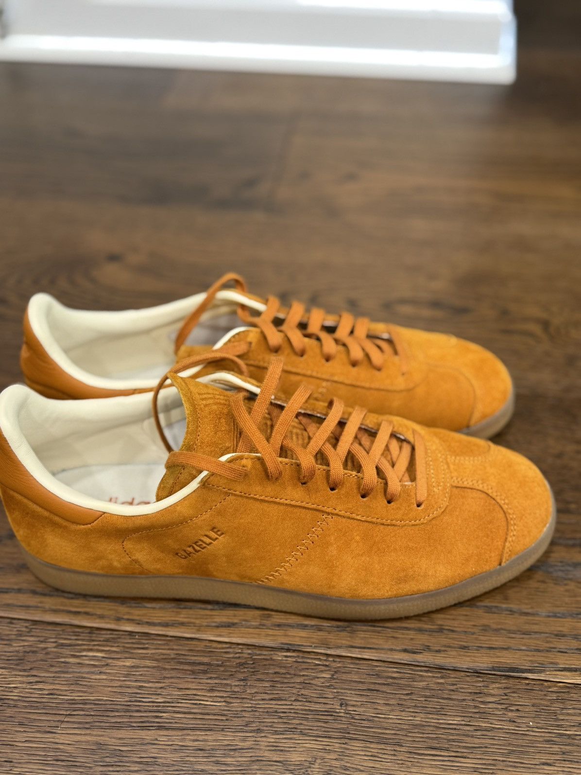 Adidas Adidas originals Gazelle Suede sneakers Size US 9 / EU 42 - 4 Thumbnail