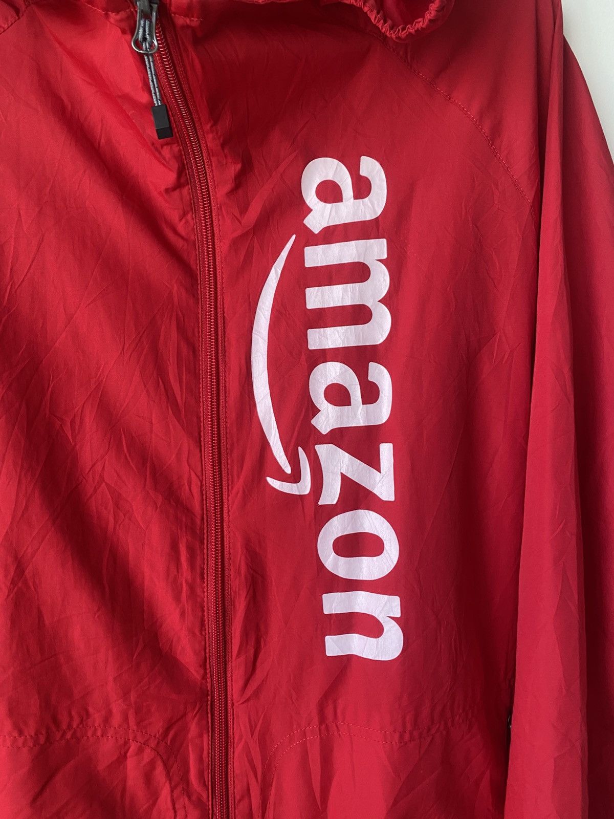 Japanese Brand Amazon Red Windbreaker Jacket with Hoodie- Size XL Size US XL / EU 56 / 4 - 2 Thumbnail