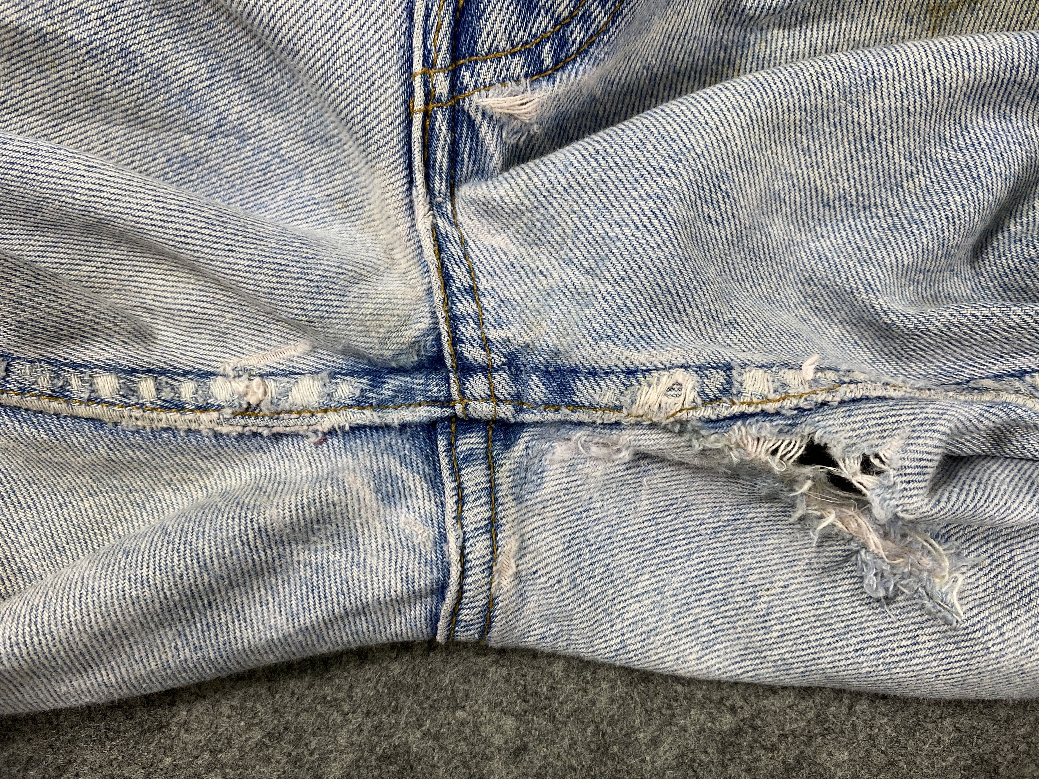 Levi's Light Wash Vintage Levi's 501 Jeans 30x31.5 Denim JN2256 Size US 30 / EU 46 - 10 Thumbnail