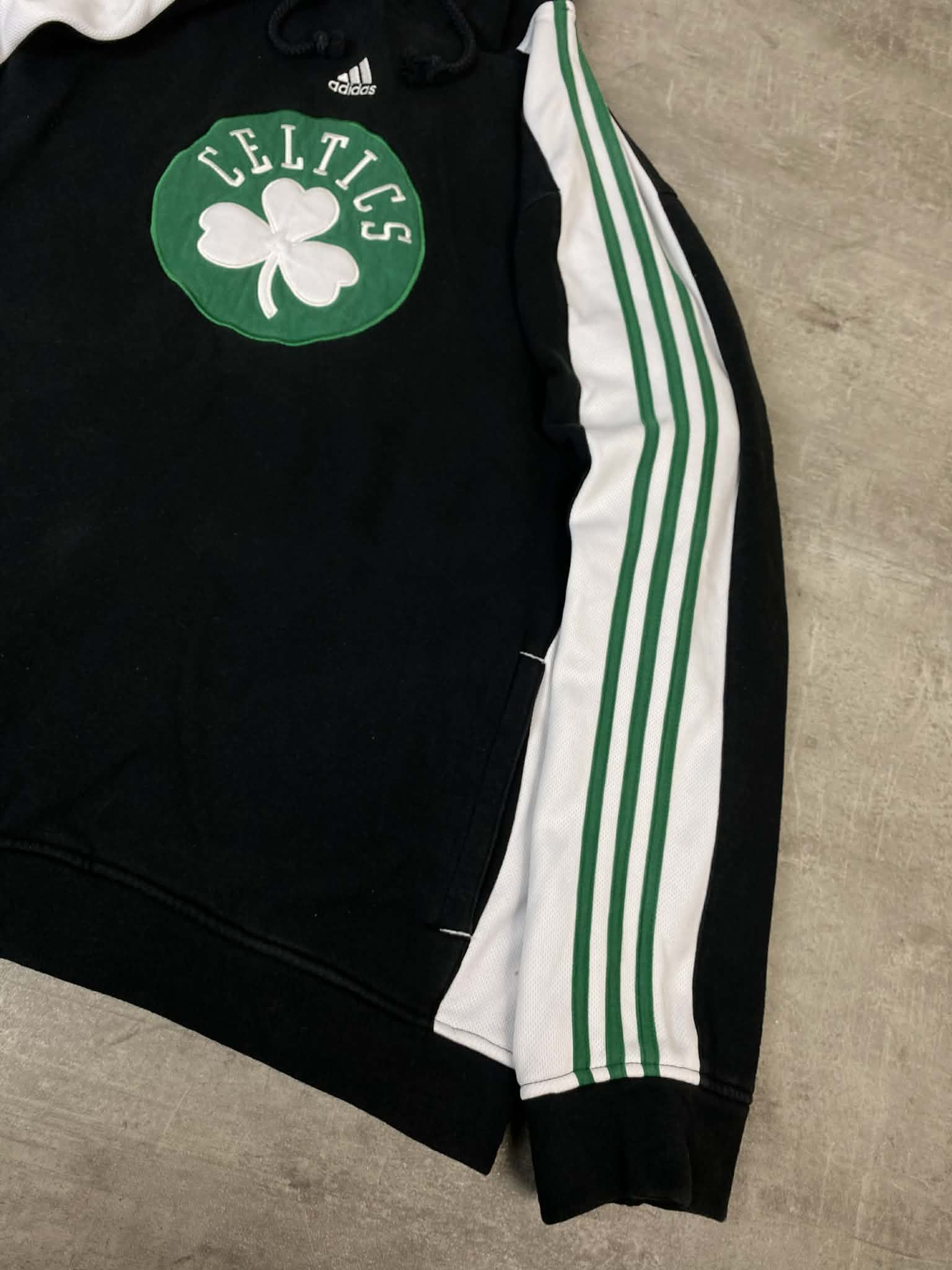 Adidas Adidas Black Hoodie Celtics 2010s Hoodie Size US XL / EU 56 / 4 - 6 Thumbnail