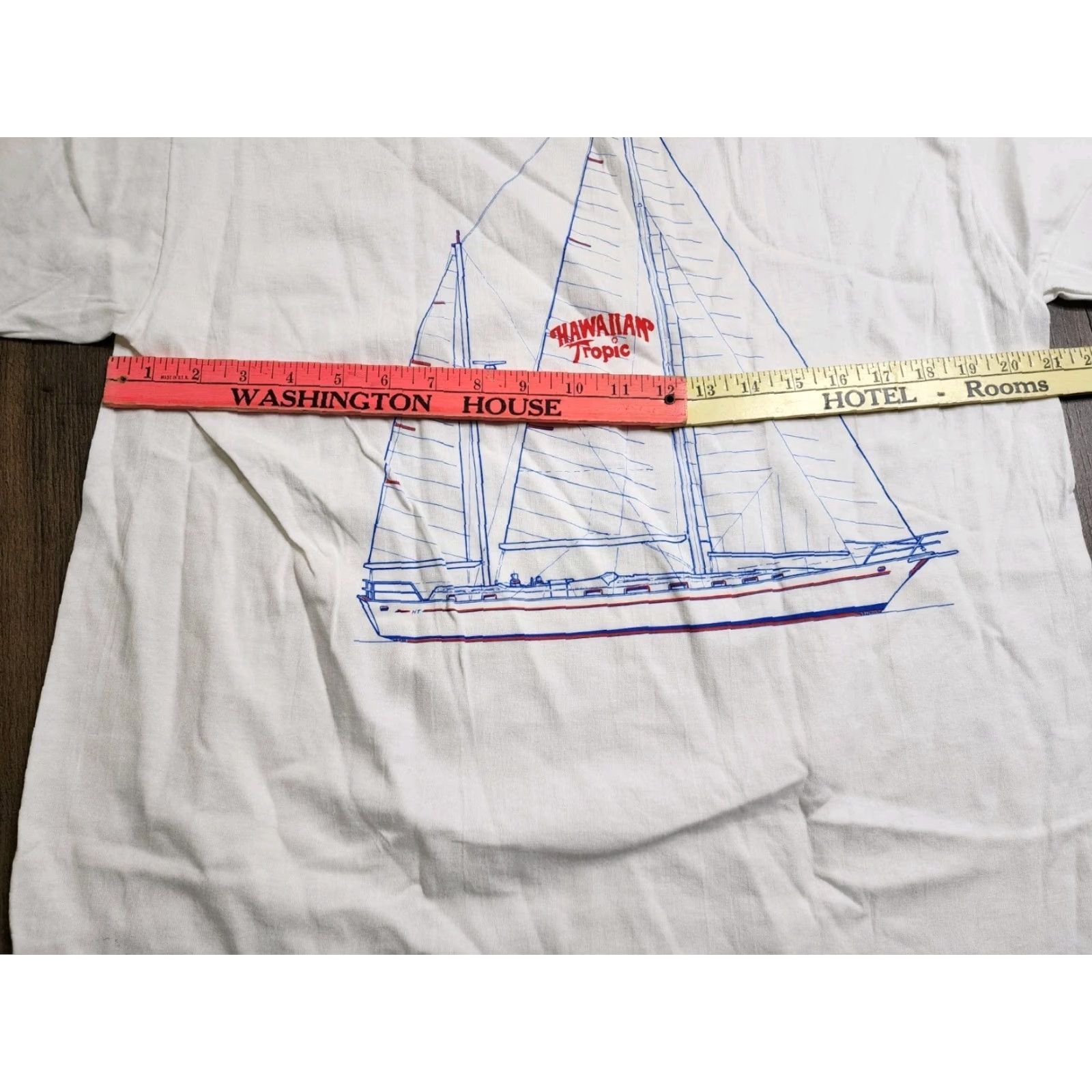Anvil VINTAGE Anvil Hawaiian Tropic Princess Sailboat Graphic Tee - Shirt, Unisex, Size L, White, 1980s Decade, Mens Womens Boys Girls Size US L / EU 52-54 / 3 - 7 Thumbnail