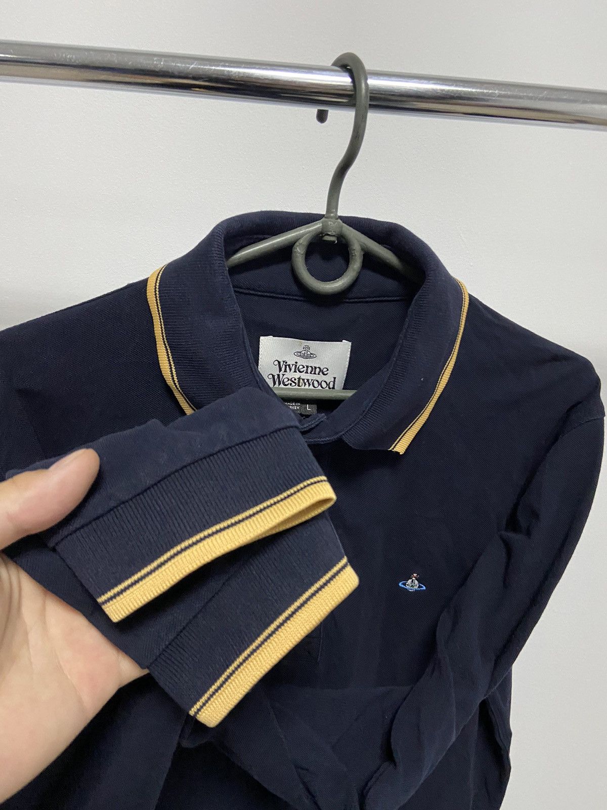 Vintage × Vivienne Westwood Vivienne Westwood Longsleeve Vintage Small Orb Logo Luxury Size US L / EU 52-54 / 3 - 8 Thumbnail