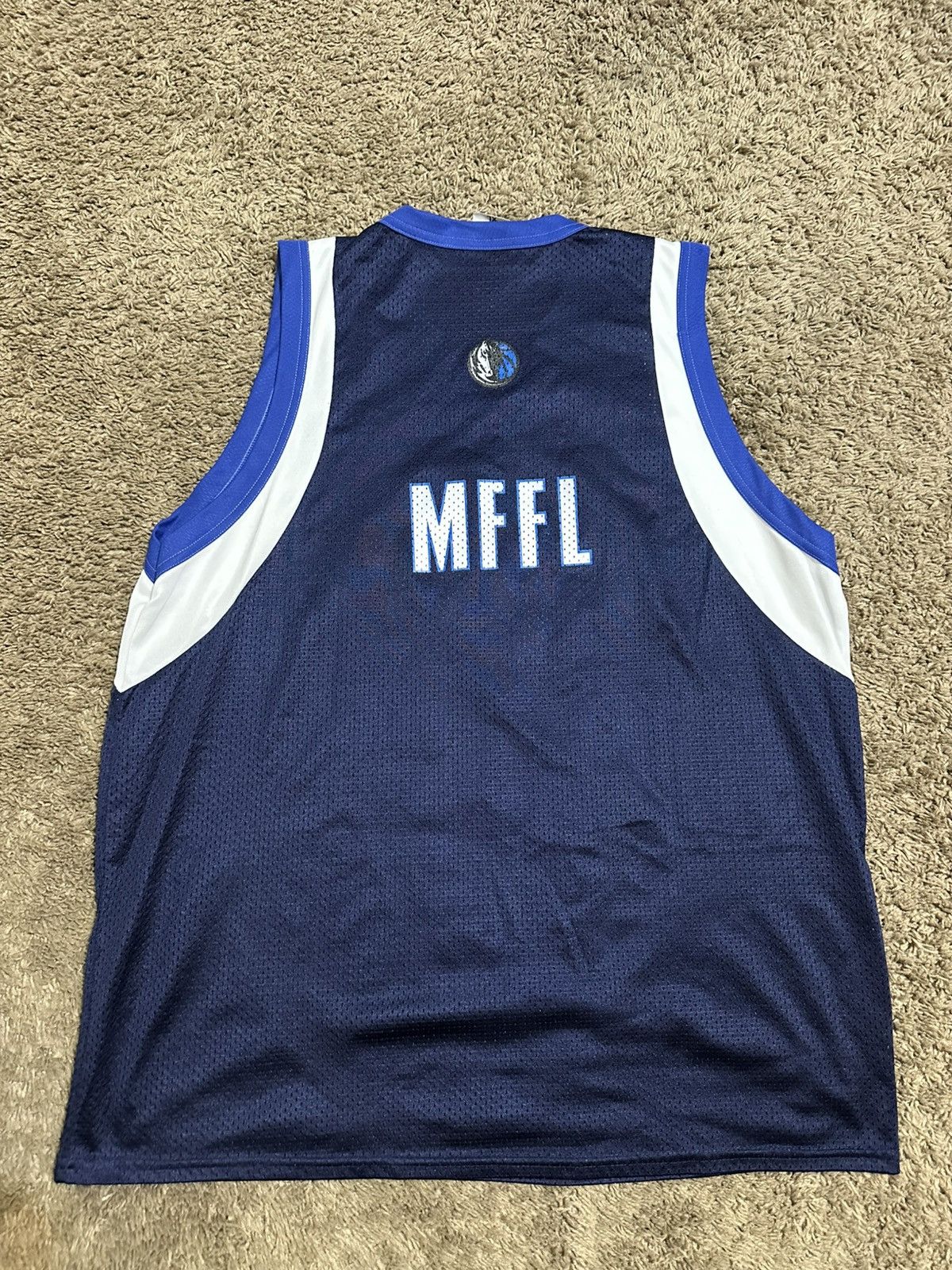 NBA × Vintage Vintage NBA Dallas Mavericks “MFFL” jersey 00s size XL Size US XL / EU 56 / 4 - 5 Thumbnail