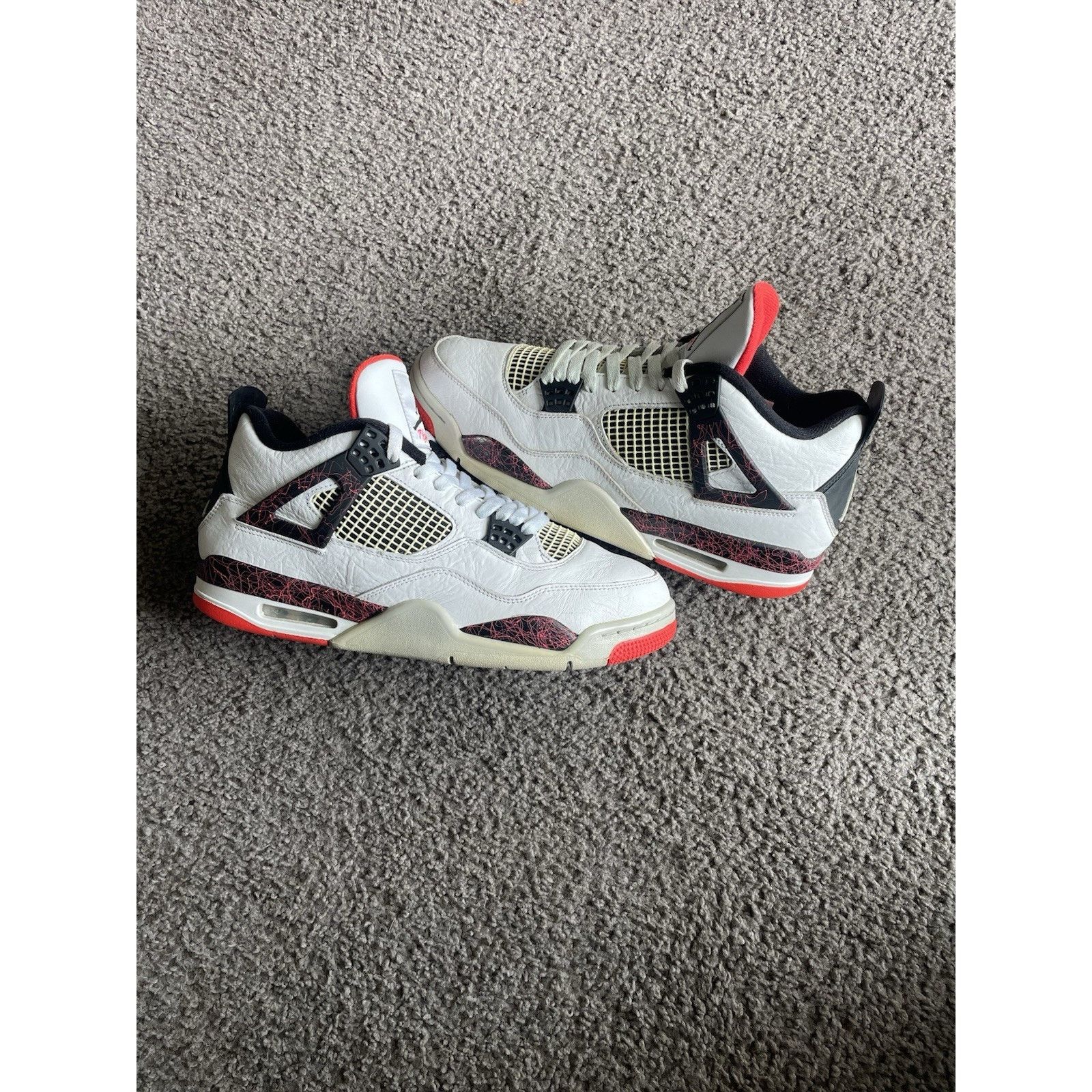Jordan Brand Size 11.5-Air Jordan 4 Retro Pale Citron Bright Crimson 2019 Size US 11.5 / EU 44-45 - 2 Thumbnail