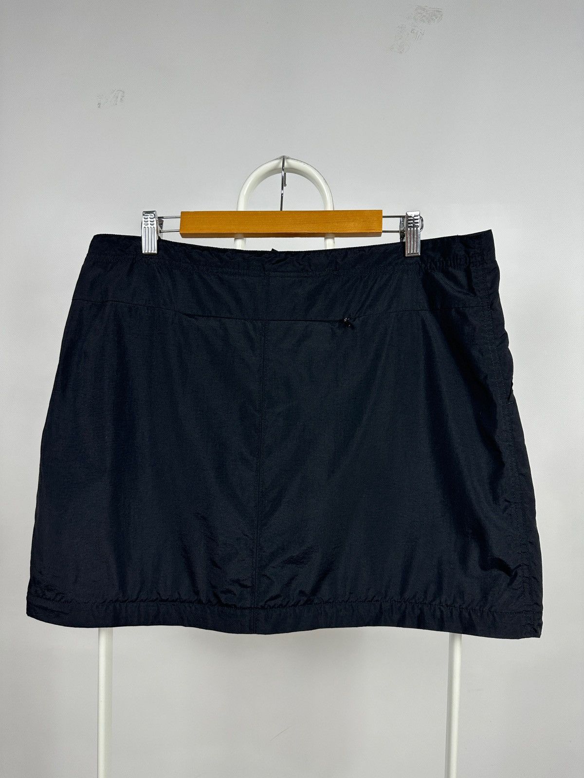 Nike ACG 00s Vintage Nike ACG Gorpcore Mini/Maxi Nylon Skirt Size 34" / US 12 / IT 48 - 21 Thumbnail