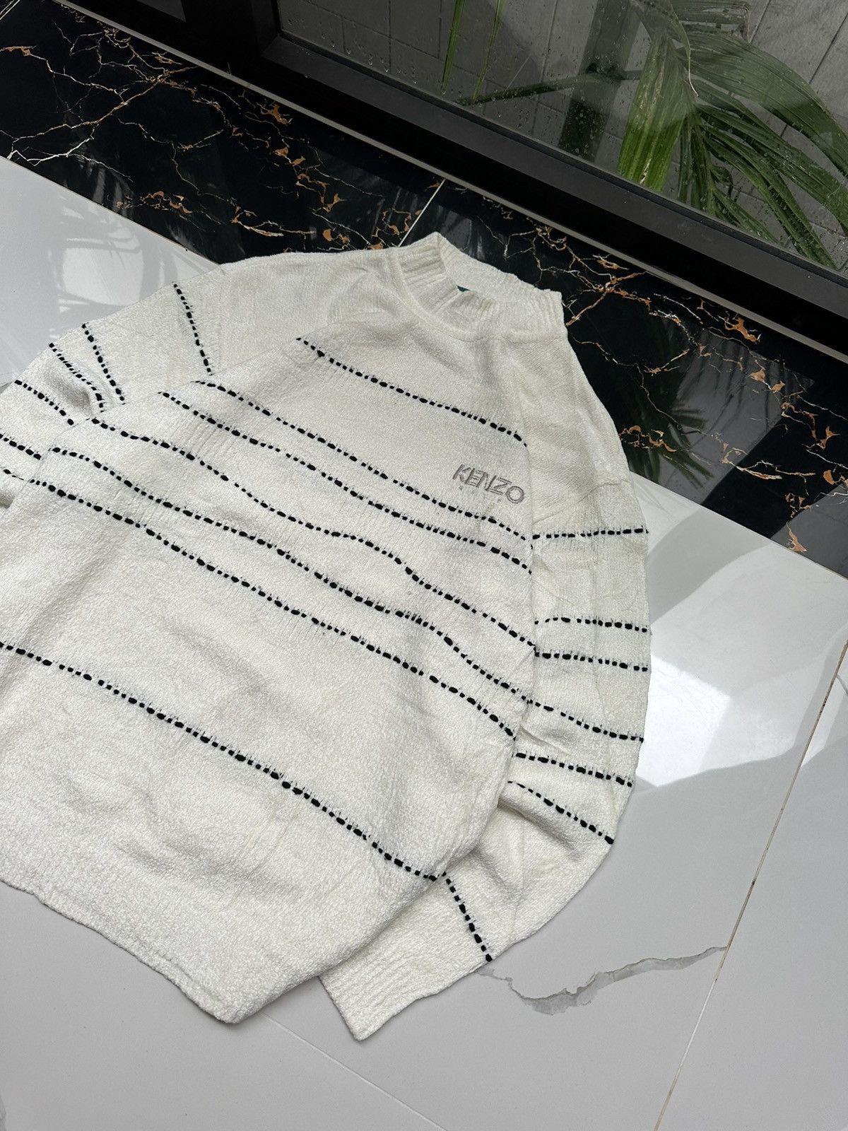 Kenzo × Vintage KENZO VINTAGE BASIC LOGO LUXURY SWEATER Size US XL / EU 56 / 4 - 3 Thumbnail