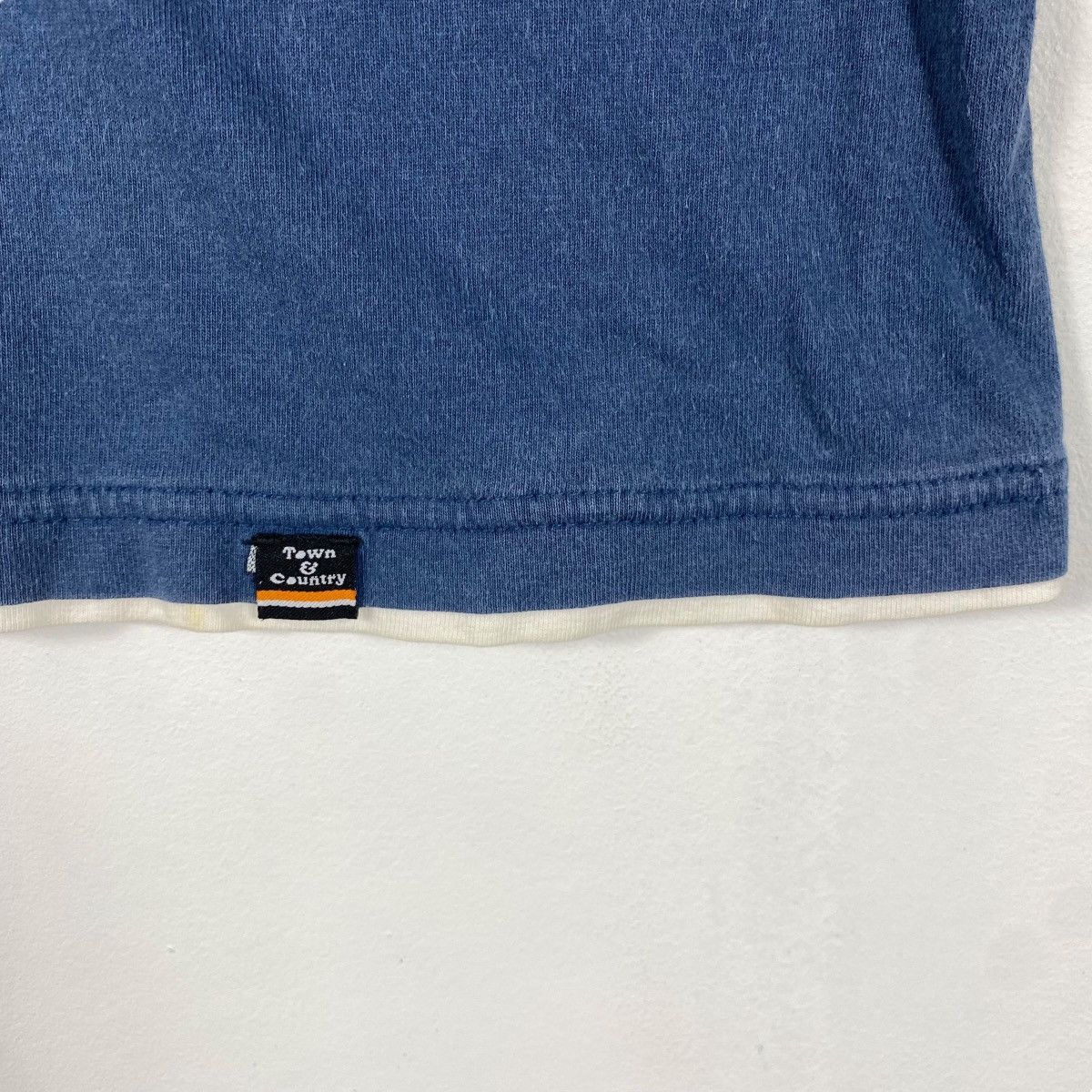 Vintage Vintage TOWN & COUNTRY Enjoy Surfin' Life Double Layered Tee Size US M / EU 48-50 / 2 - 5 Thumbnail
