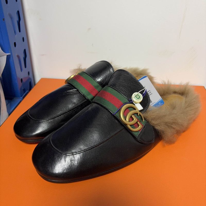 Gucci Gucci Princetown Black Fur Lined Slippers - Size US 8 / EU 41 - 1 Thumbnail