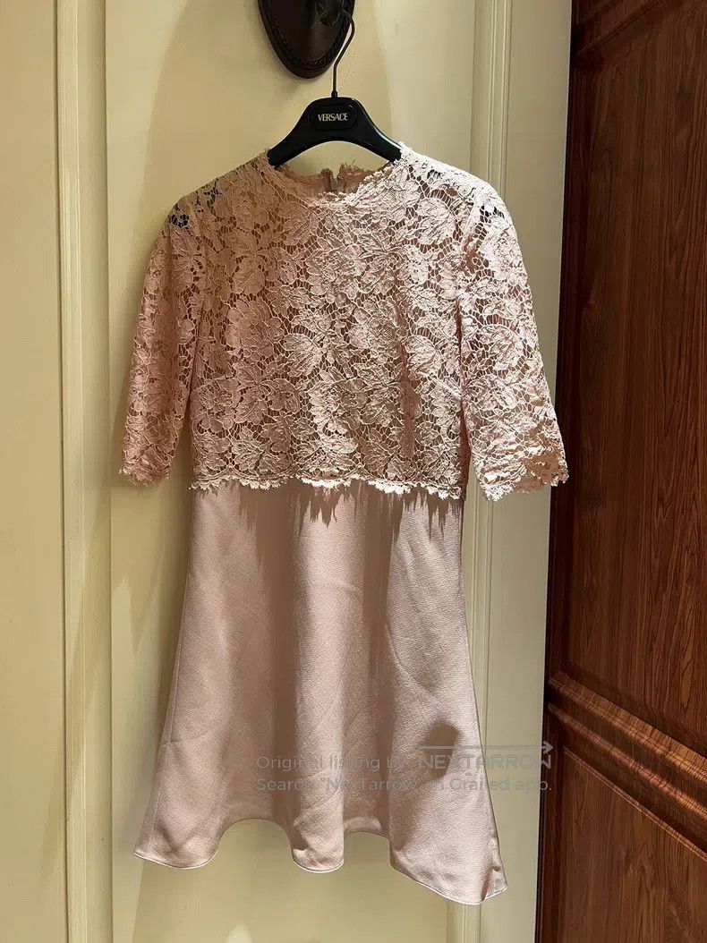 Valentino Valentino Lace patchwork dress Size S / US 4 / IT 40 - 1 Thumbnail