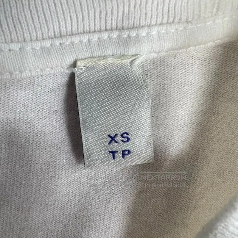 Burberry Burberry White Cotton Women's T-Shirt (XS). Size XS / US 0-2 / IT 36-38 - 4 Thumbnail