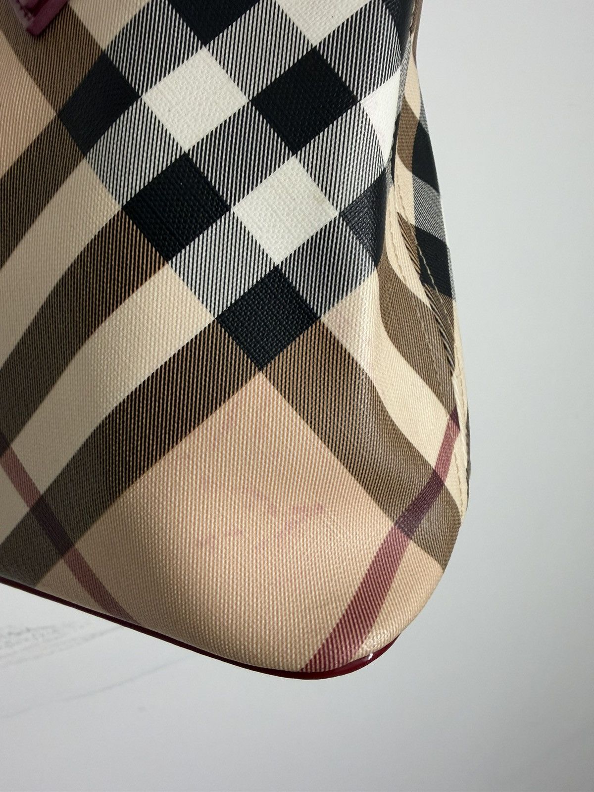 Burberry Burberry Nova Check Handbag Size ONE SIZE - 8 Thumbnail