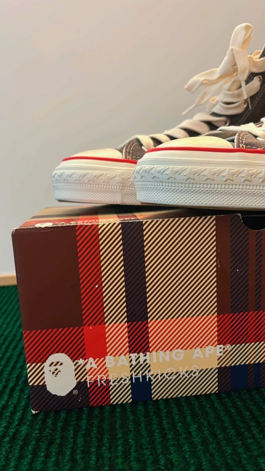 Bape Shark Apesta Hi Size US 8.5 / EU 41-42 - 3 Thumbnail