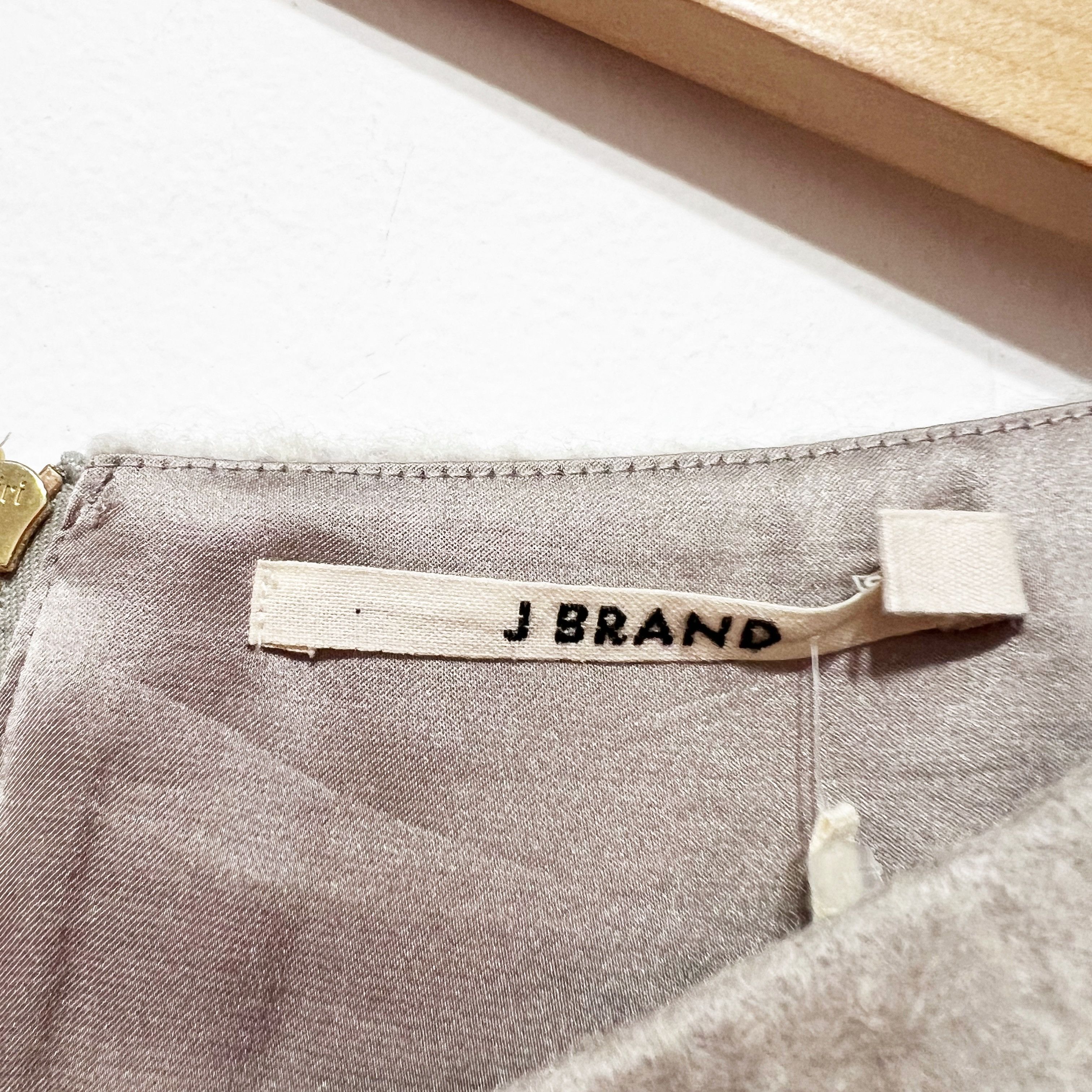 J Brand NEW J Brand Felt Textured Wool Satin Size M / US 6-8 / IT 42-44 - 2 Thumbnail