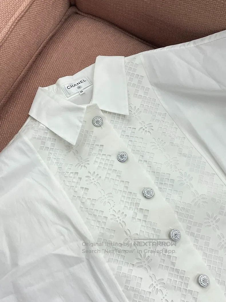 Chanel Chanel White stitching hollow lapel shirt long sleeves Size XS / US 0-2 / IT 36-38 - 2 Thumbnail