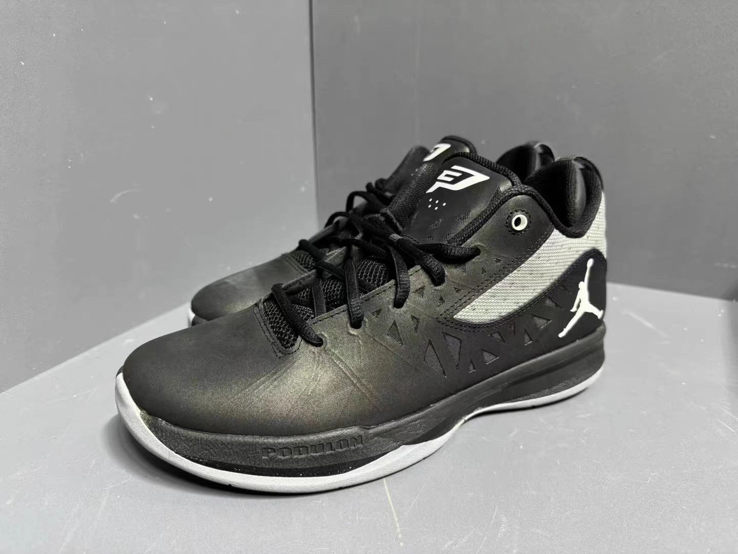 Jordan Brand Air Jordan CP3.V Basketball Shoes K15 Size US 9.5 / EU 42-43 - 1 Thumbnail