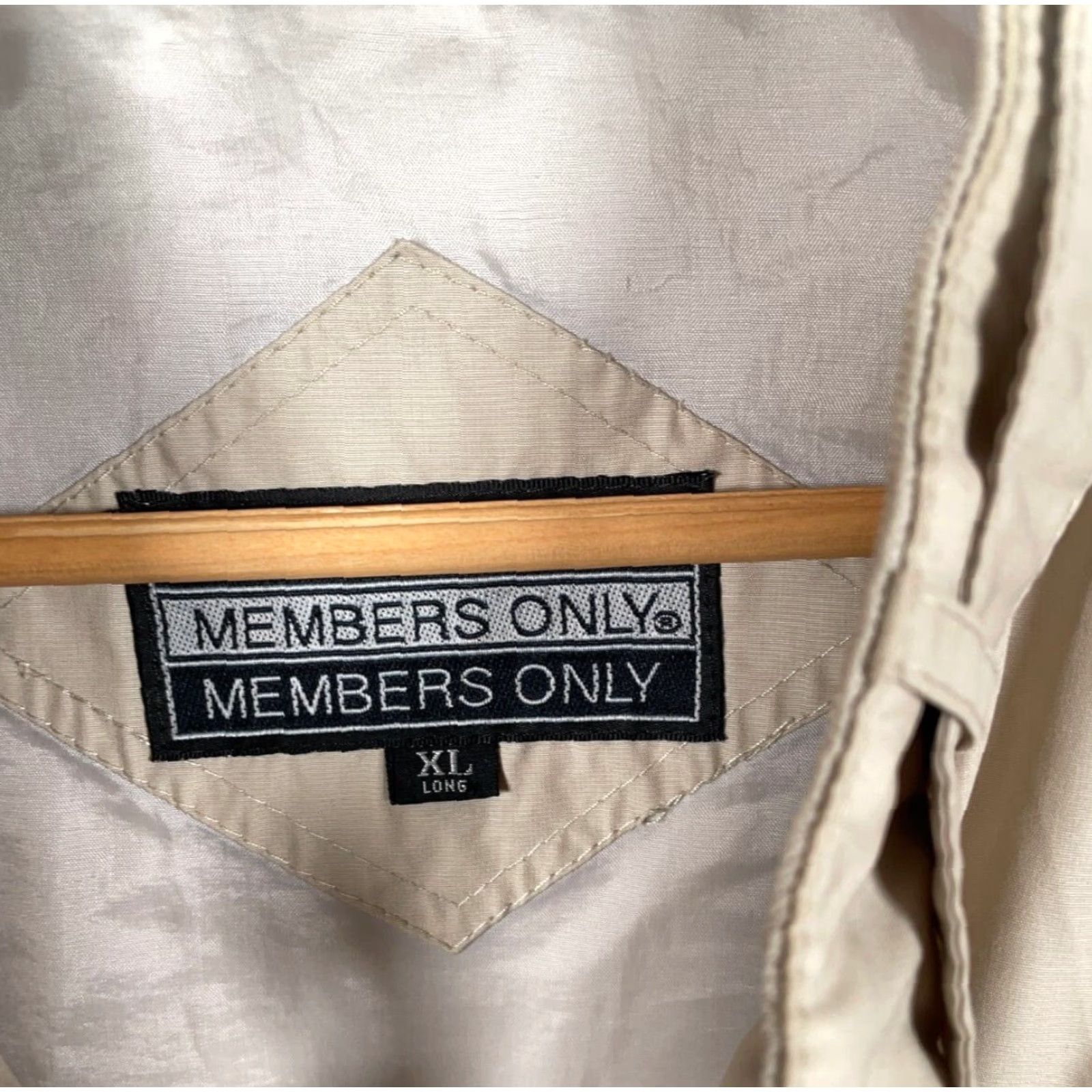 Members Only VTG Members Only Iconic Racer Jacket Adult XL Long Beige Lightweight Size US XL / EU 56 / 4 - 4 Thumbnail
