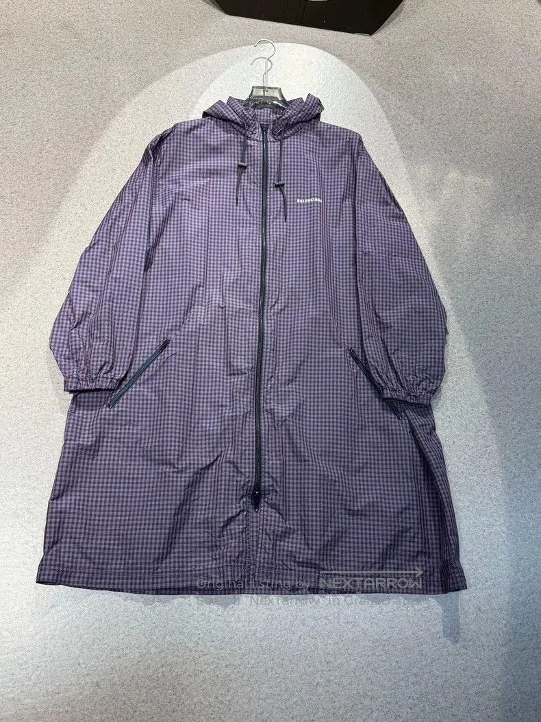 Balenciaga Balenciaga Purple Plaid Trench Coat. Size US S / EU 44-46 / 1 - 1 Thumbnail