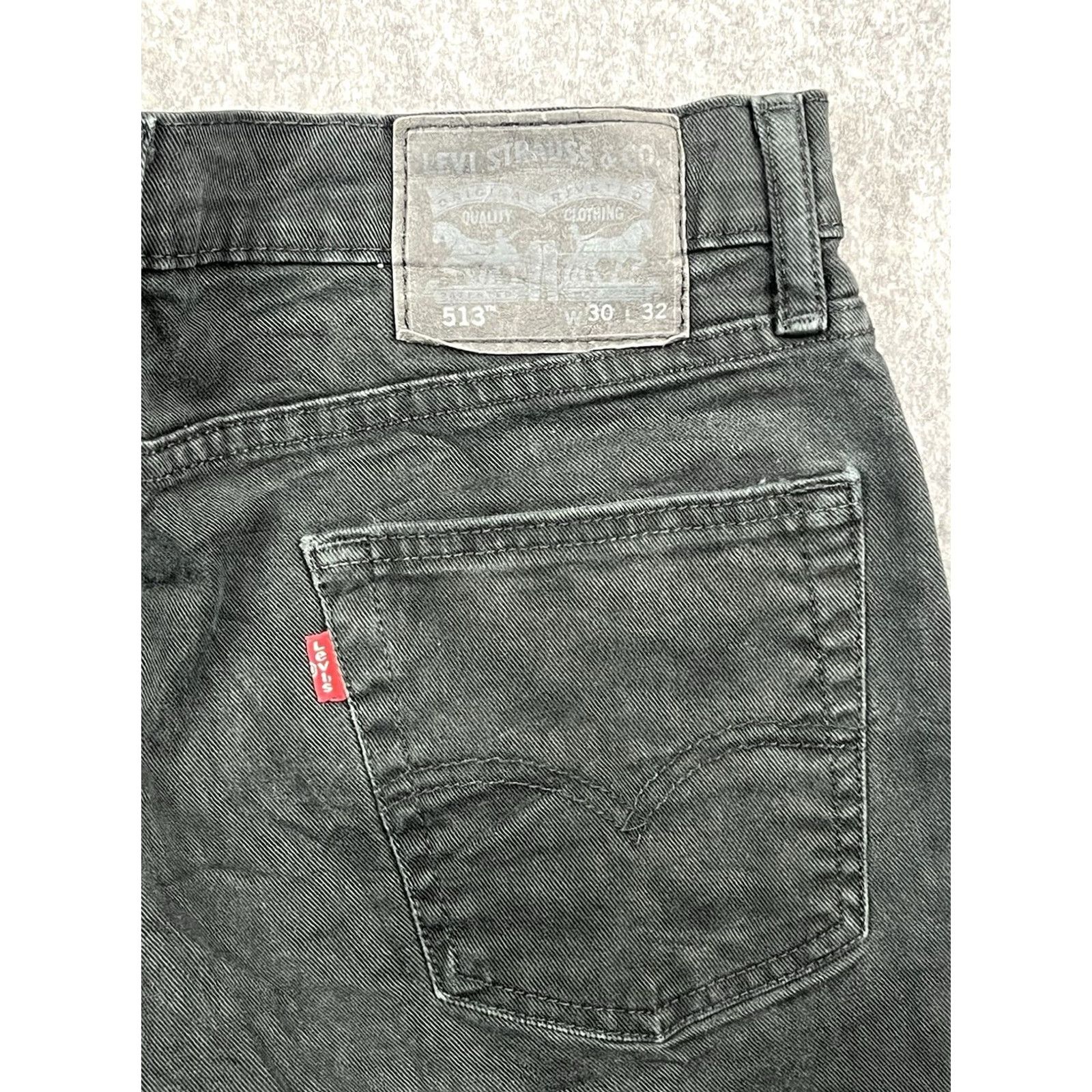 Levi's VINTAGE Levi’s 513 Jeans Mens Black Slim Fit Straight Leg Distressed 30x32 USA 90s Logo Mens Size US 30 / EU 46 - 6 Thumbnail
