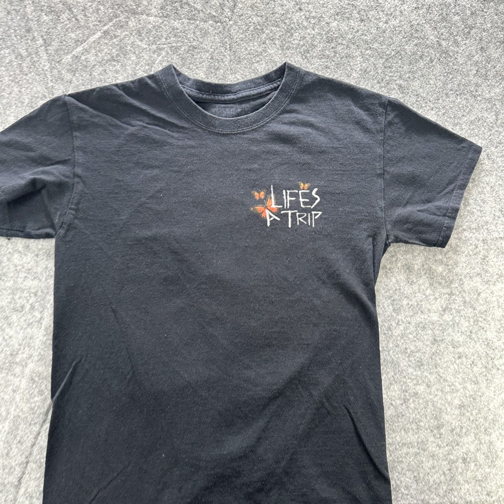 Vintage Trippie Redd Life's A Trip Shirt Mens Medium Black Graphic Rap Tee Hip Hop Tour Size US M / EU 48-50 / 2 - 4 Thumbnail
