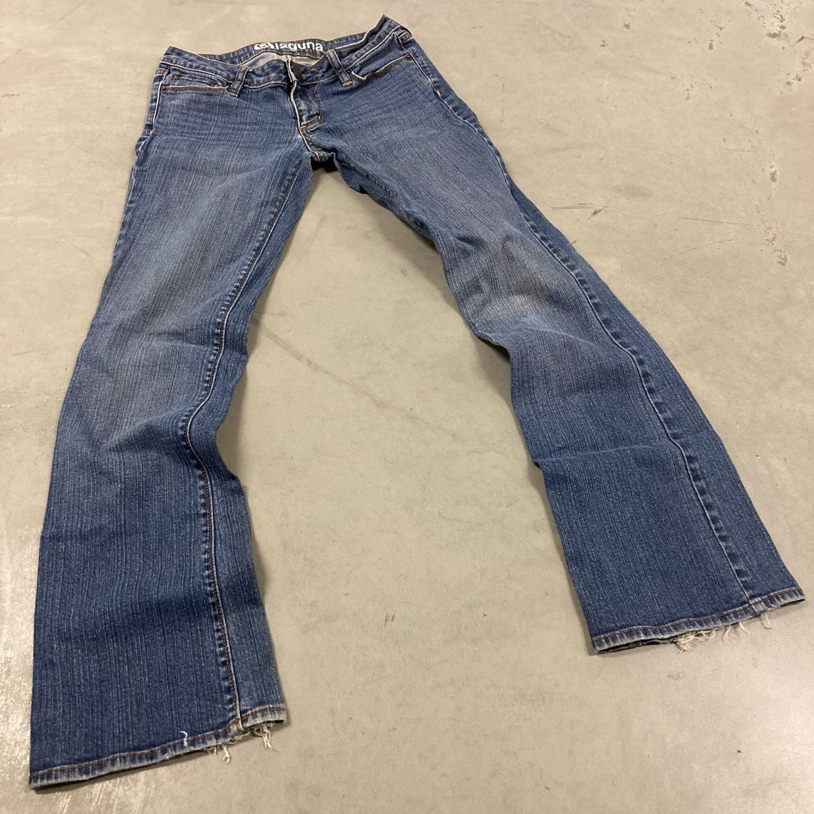 Vintage y2k low rise bullhead bootcut Jeans 25x31 Size US 26 / EU 42 - 1 Thumbnail