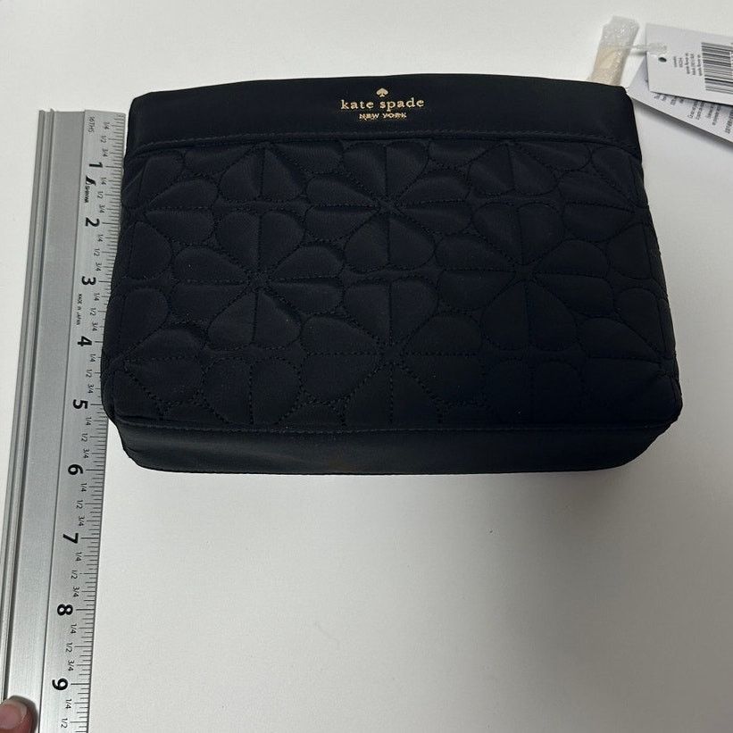 Kate Spade Kate Spade Spade Flower Quilted Cosmetic Pouch Black Size ONE SIZE - 11 Thumbnail
