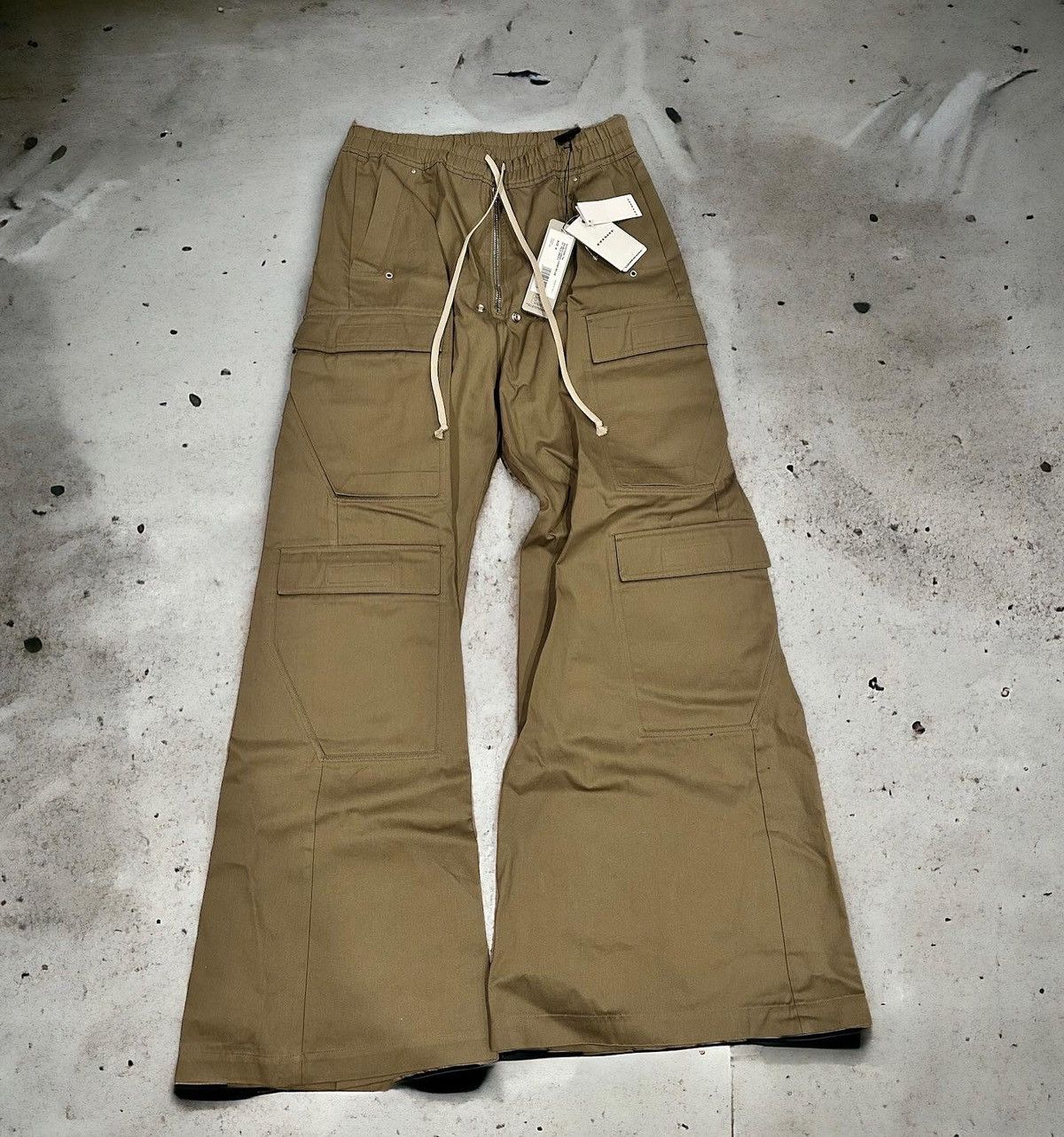 Rick Owens × Rick Owens Drkshdw Rick Owen’s Jumbo Cargo Belas Pants Size US 30 / EU 46 - 1 Thumbnail