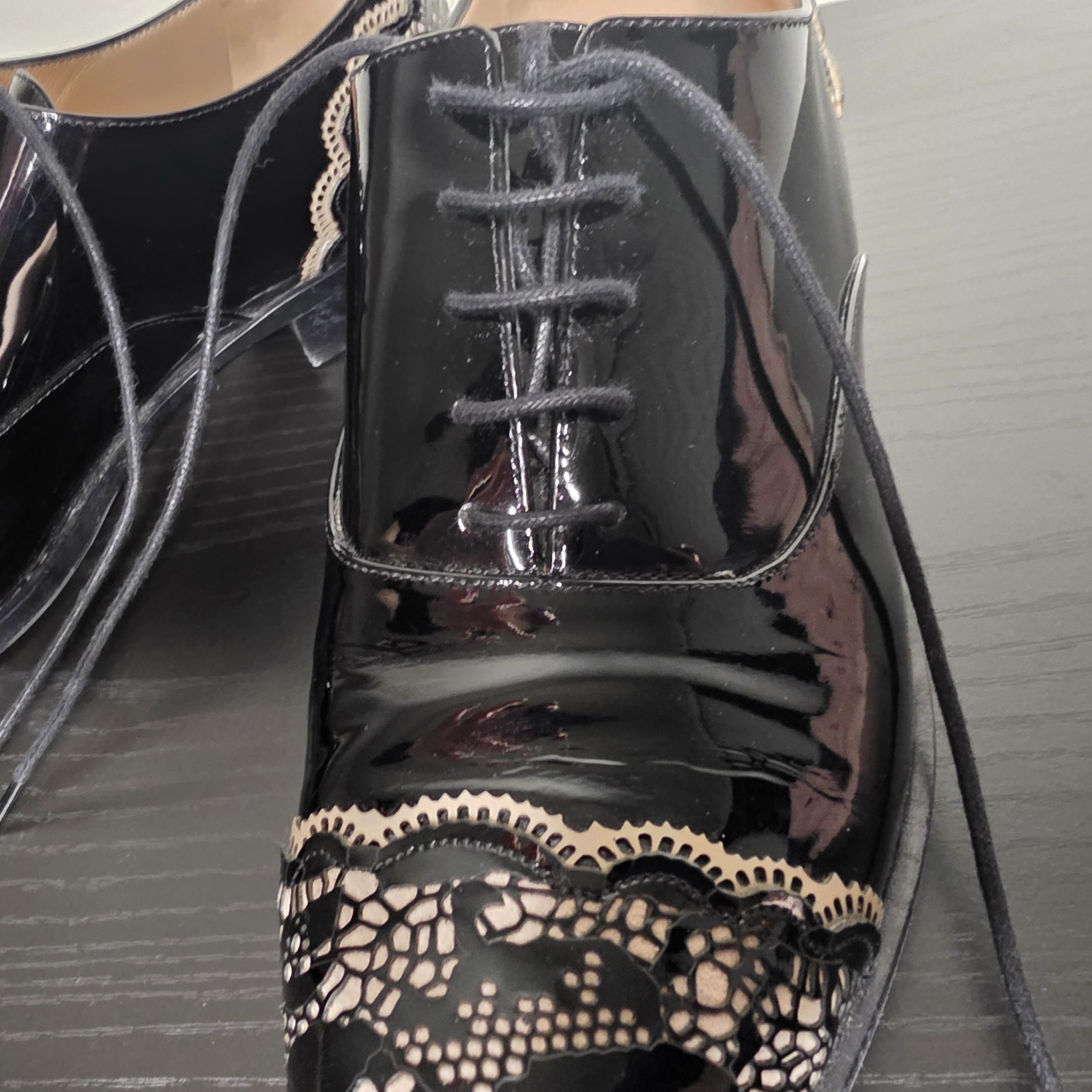 Valentino Valentino Garavani Black Patent Leather Lace Oxford Shoes Size US 8 / IT 38 - 4 Thumbnail