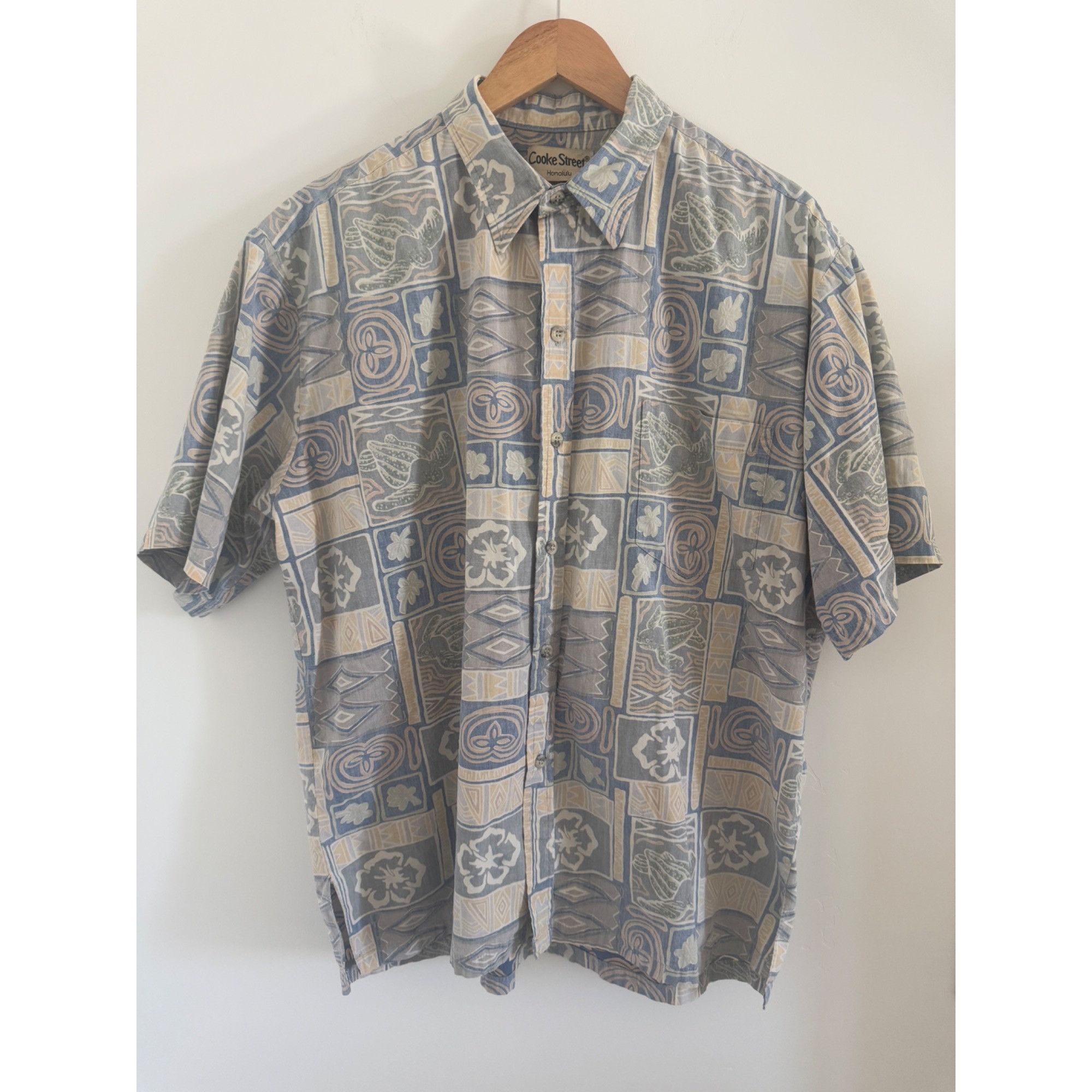 Vintage Vintage Cooke Street Honolulu Mens XL Reverse Print Aloha Sh Size US XL / EU 56 / 4 - 1 Thumbnail