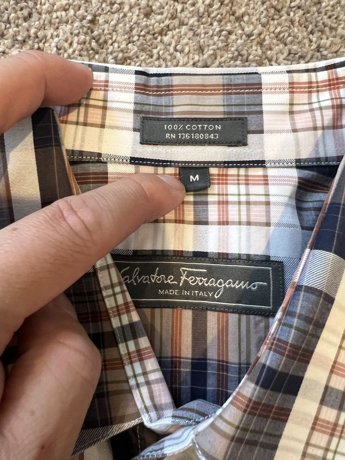 Salvatore Ferragamo Like new Salvatore Ferragamo long sleeve shirt size medium Size US M / EU 48-50 / 2 - 2 Thumbnail