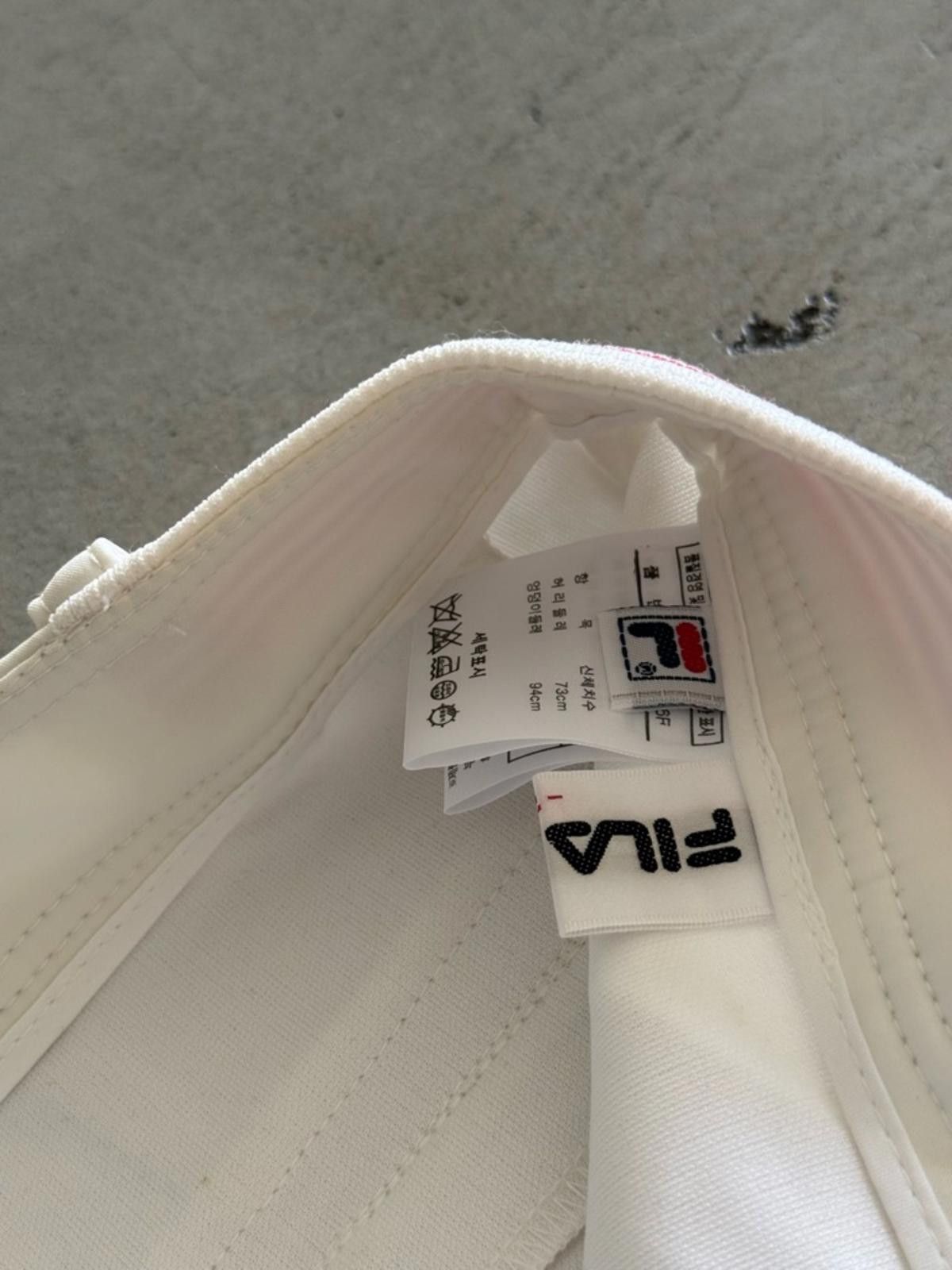 Fila Fila / Women’s Golf Pants / Ivory Red Size 28" / US 6 / IT 42 - 5 Thumbnail