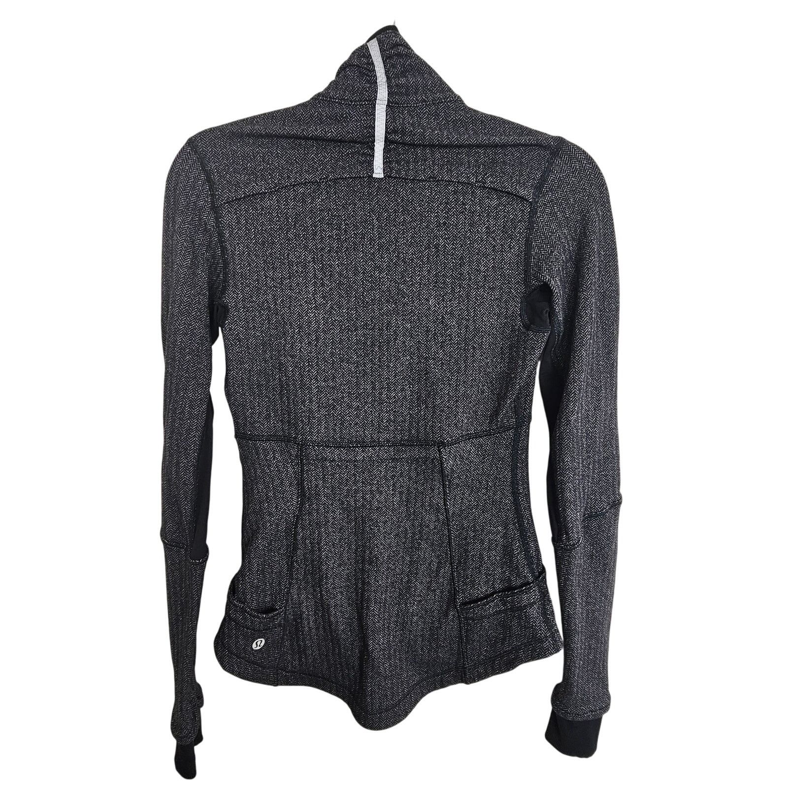 Lululemon Lululemon Womens Base Runner Athletic Shirt Size S Heathered Size S / US 4 / IT 40 - 7 Thumbnail
