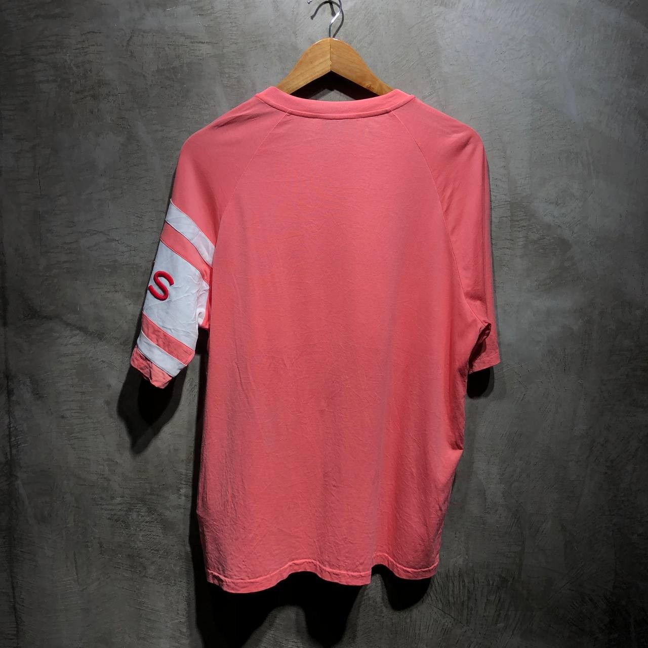 Givenchy Givenchy SS20 logo embroidered bicolor tee Size US L / EU 52-54 / 3 - 3 Thumbnail