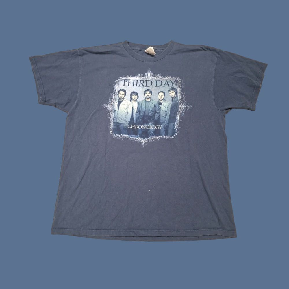 Fruit Of The Loom VINTAGE Third Day T Shirt XL Chronology Rare Christian Rock 00's Band Music Rock Christian Mens Womens Boys Girls Size US XL / EU 56 / 4 - 1 Thumbnail
