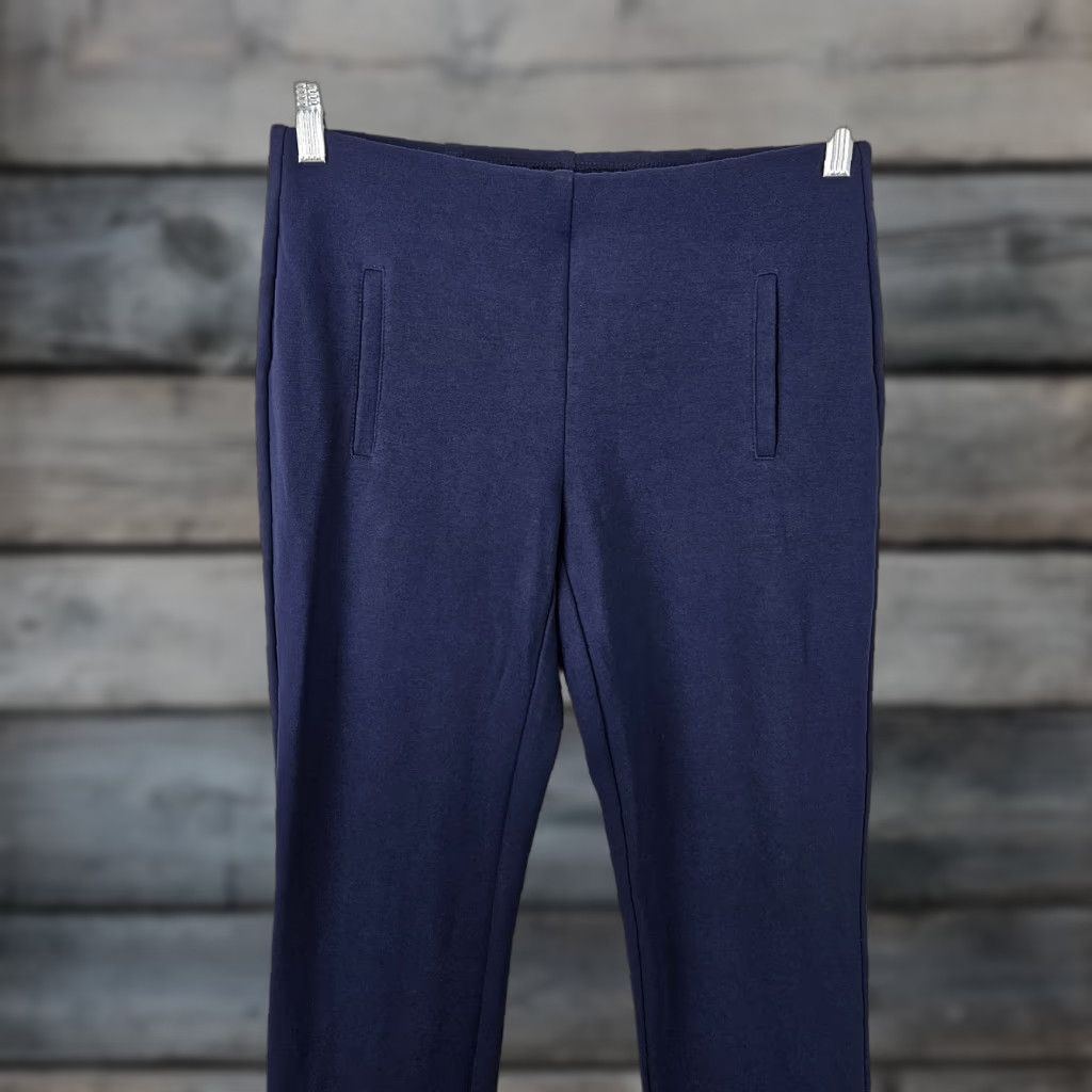 Vintage VINTAGE? No, it's not vintage. Chico's women's ankle pants size 4 blue pull on mid rise knit ponte pants Size 27" / US 4 / IT 40 - 1 Thumbnail