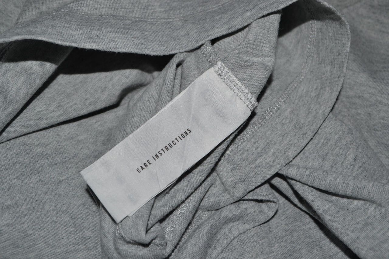 Rapha Rapha LOGO POCKET T-shirt Gray Size L Size US L / EU 52-54 / 3 - 7 Thumbnail