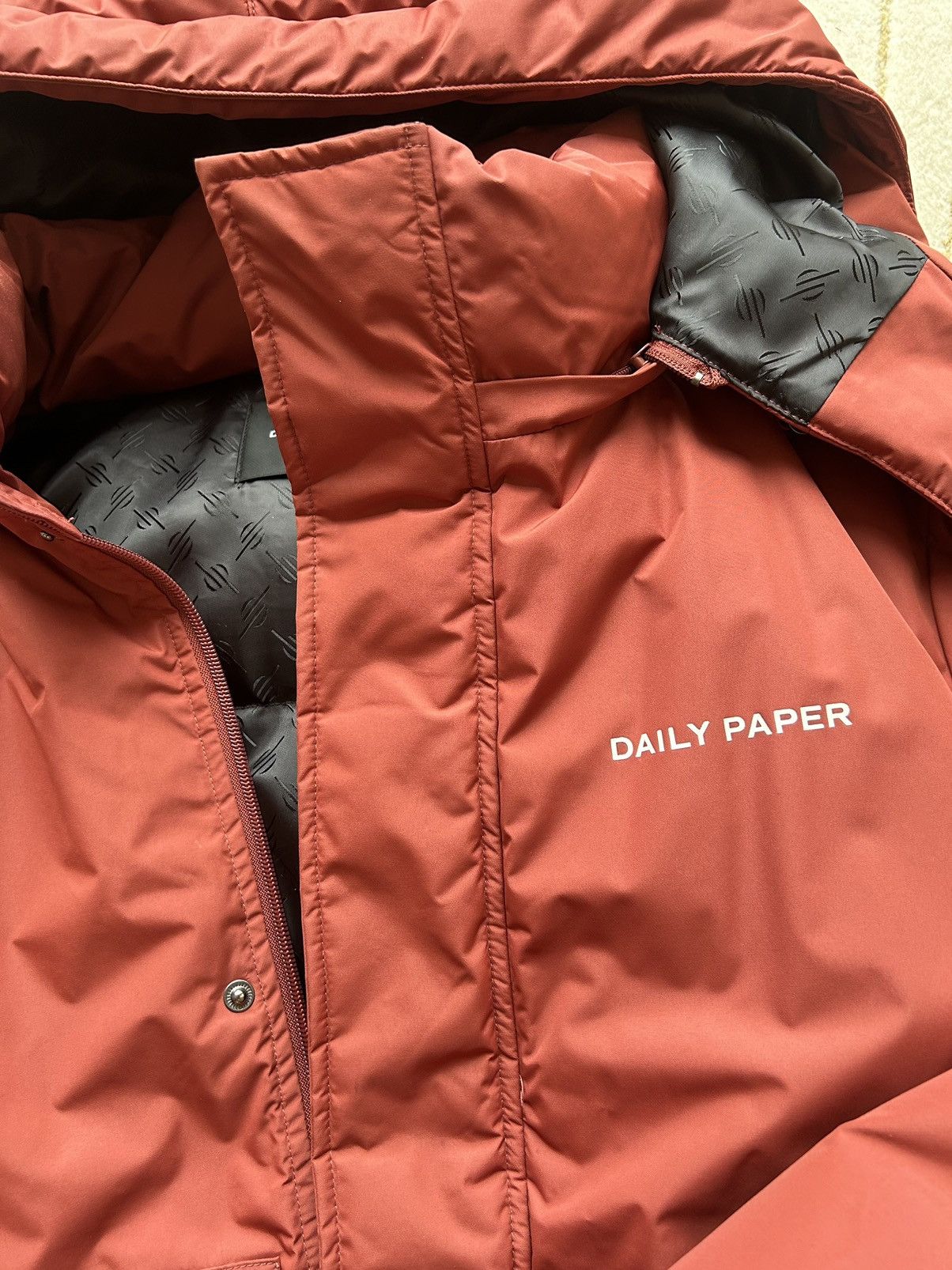Daily Paper Daily Paper puffer Size US M / EU 48-50 / 2 - 5 Thumbnail
