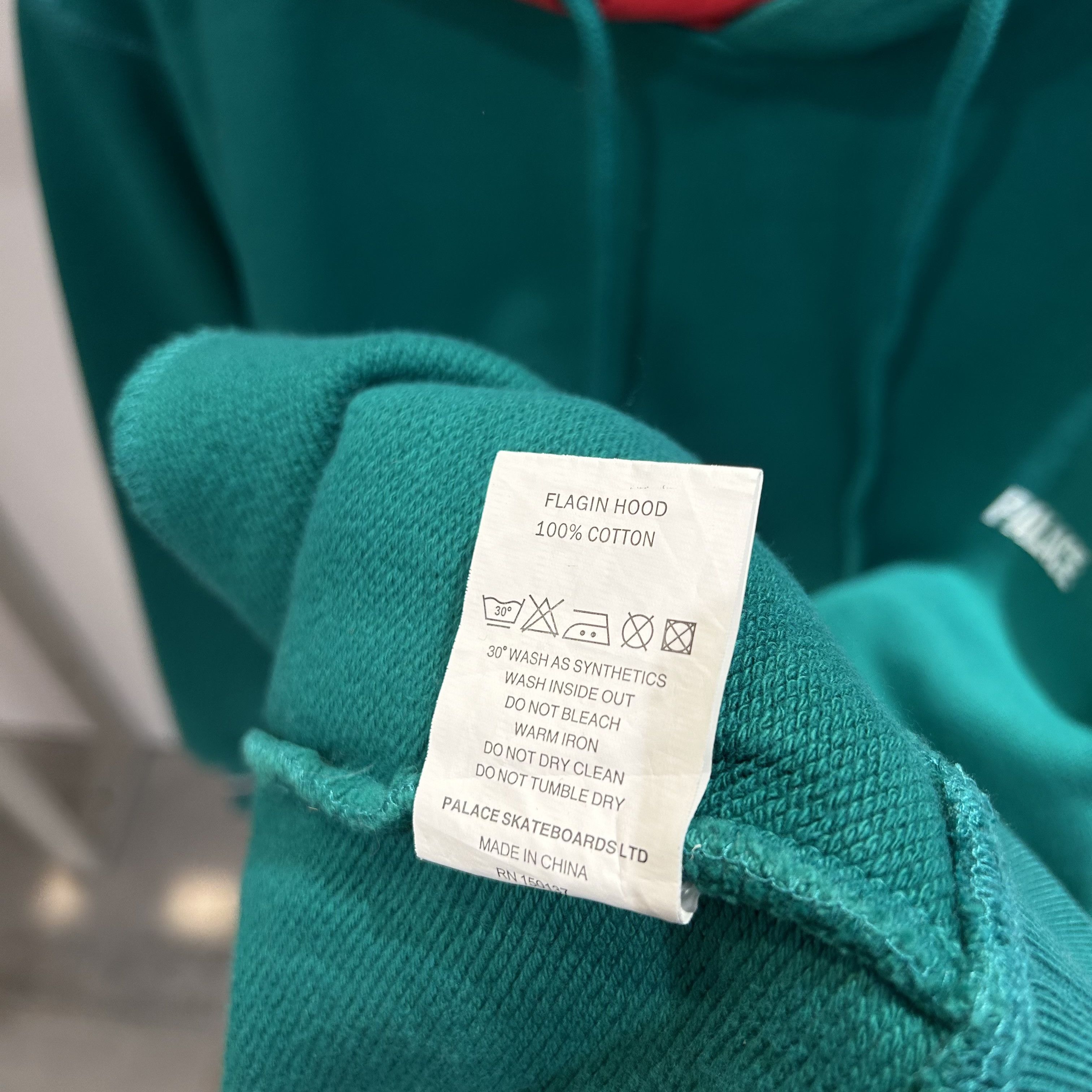 Palace Palace Flagin Hood Green | Grailed 