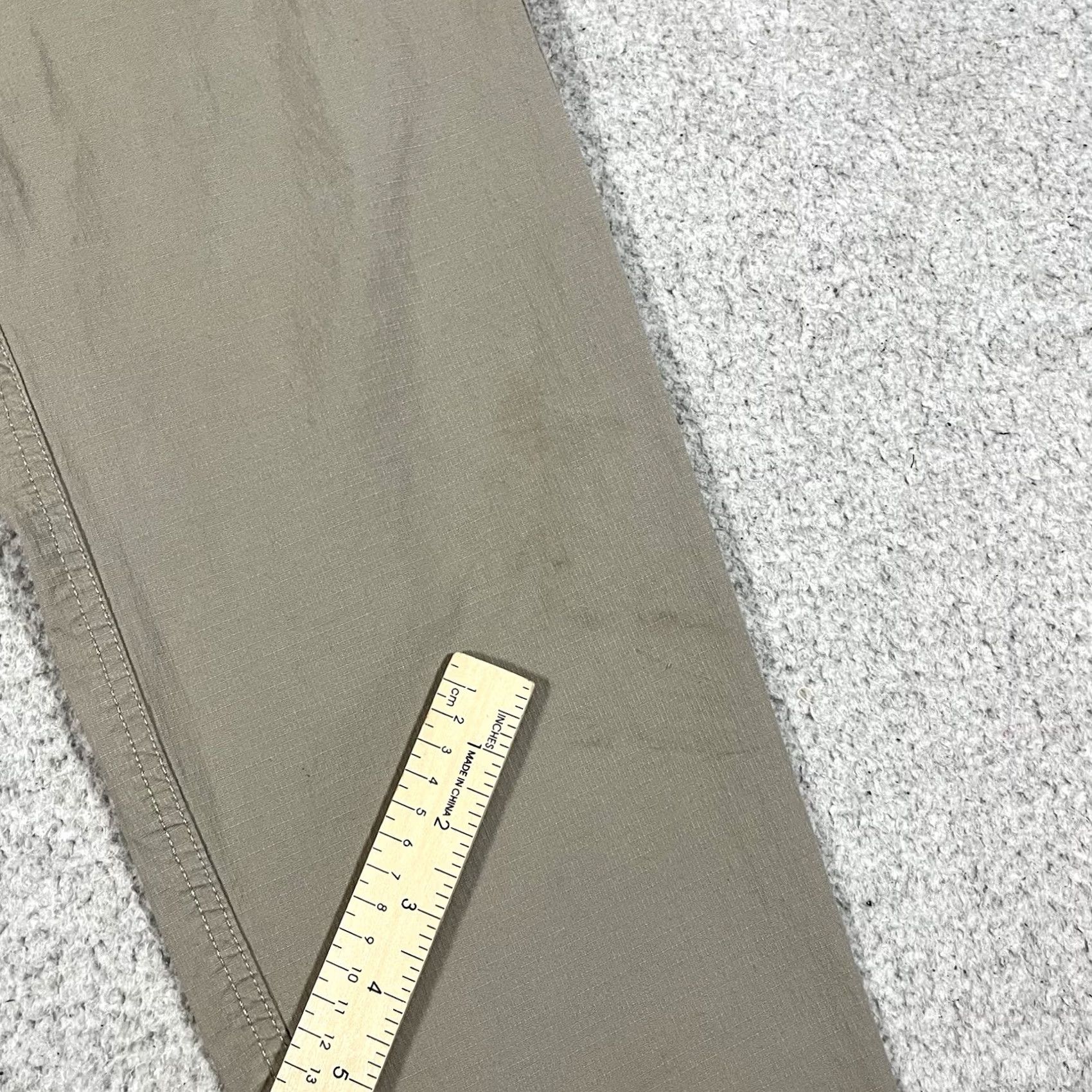 Vuori Vuori Mens L pants Straight Jogger Cotton Spandex Beige Pocket Logo Zipper Adjustable Waist Inseam 30 in Outdoor Casual Workwear Size US 33 - 2 Thumbnail